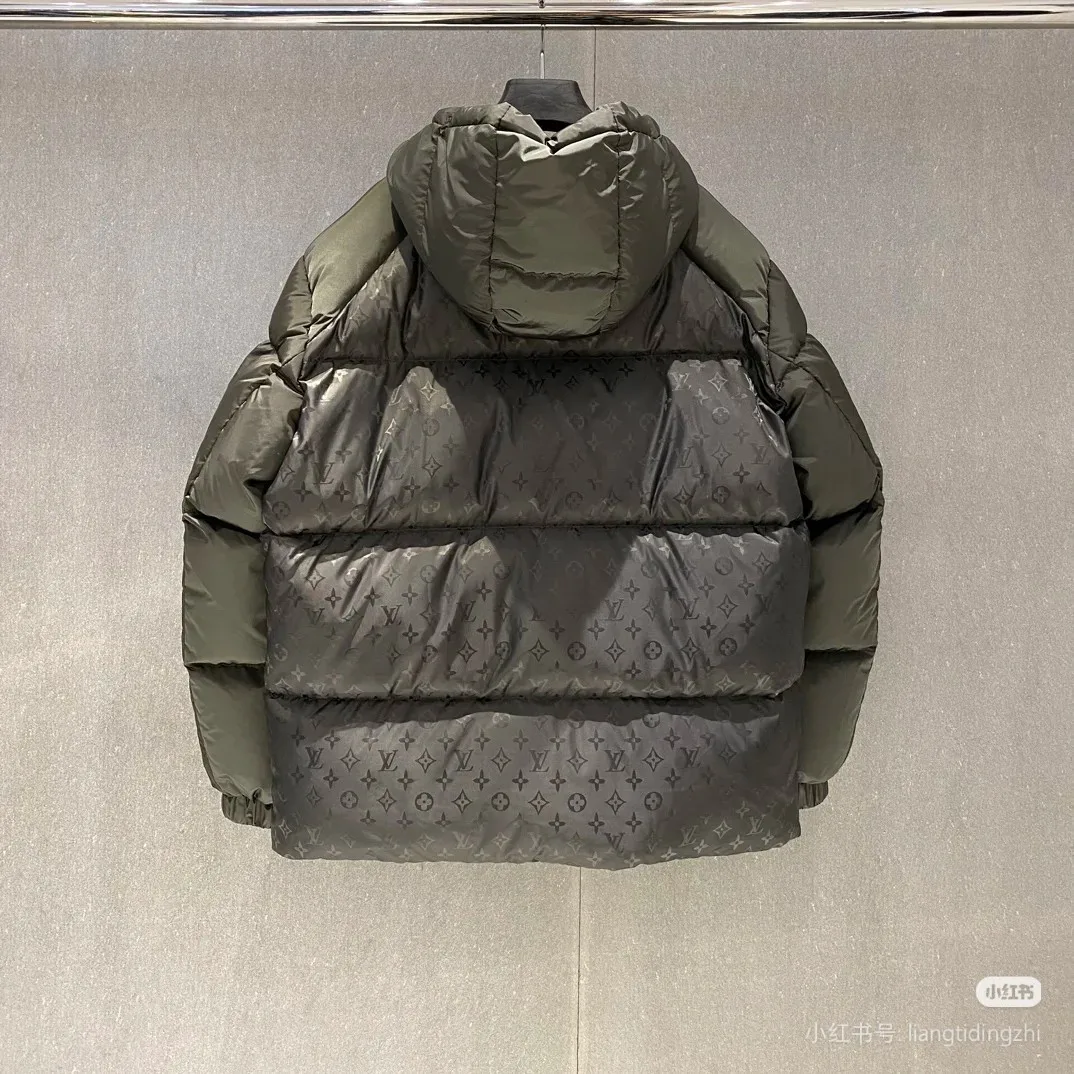 Куртки И Пуховики Женские Louis Vuitton 4605829