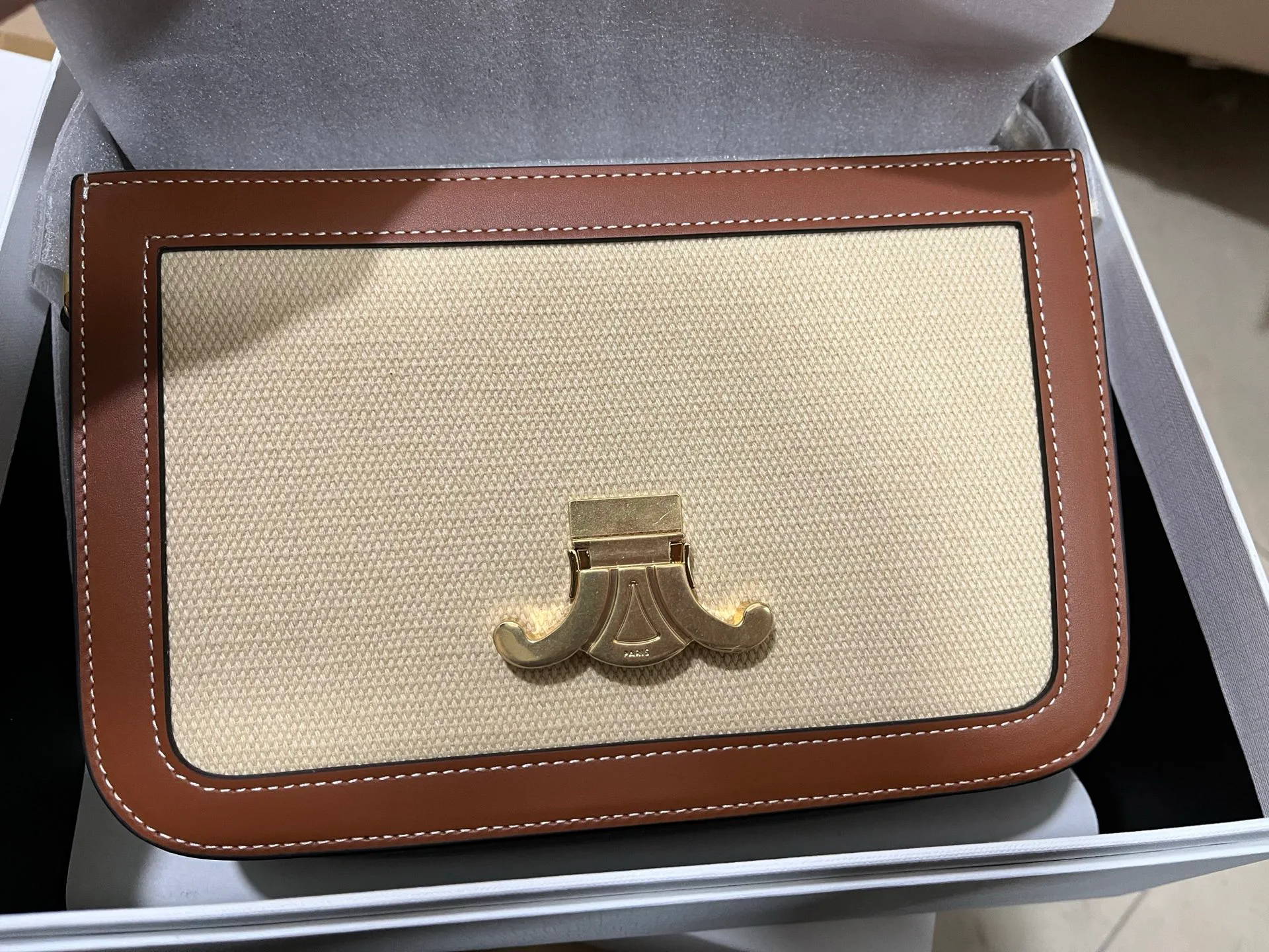 Классические Сумки Женские Celine 1611955