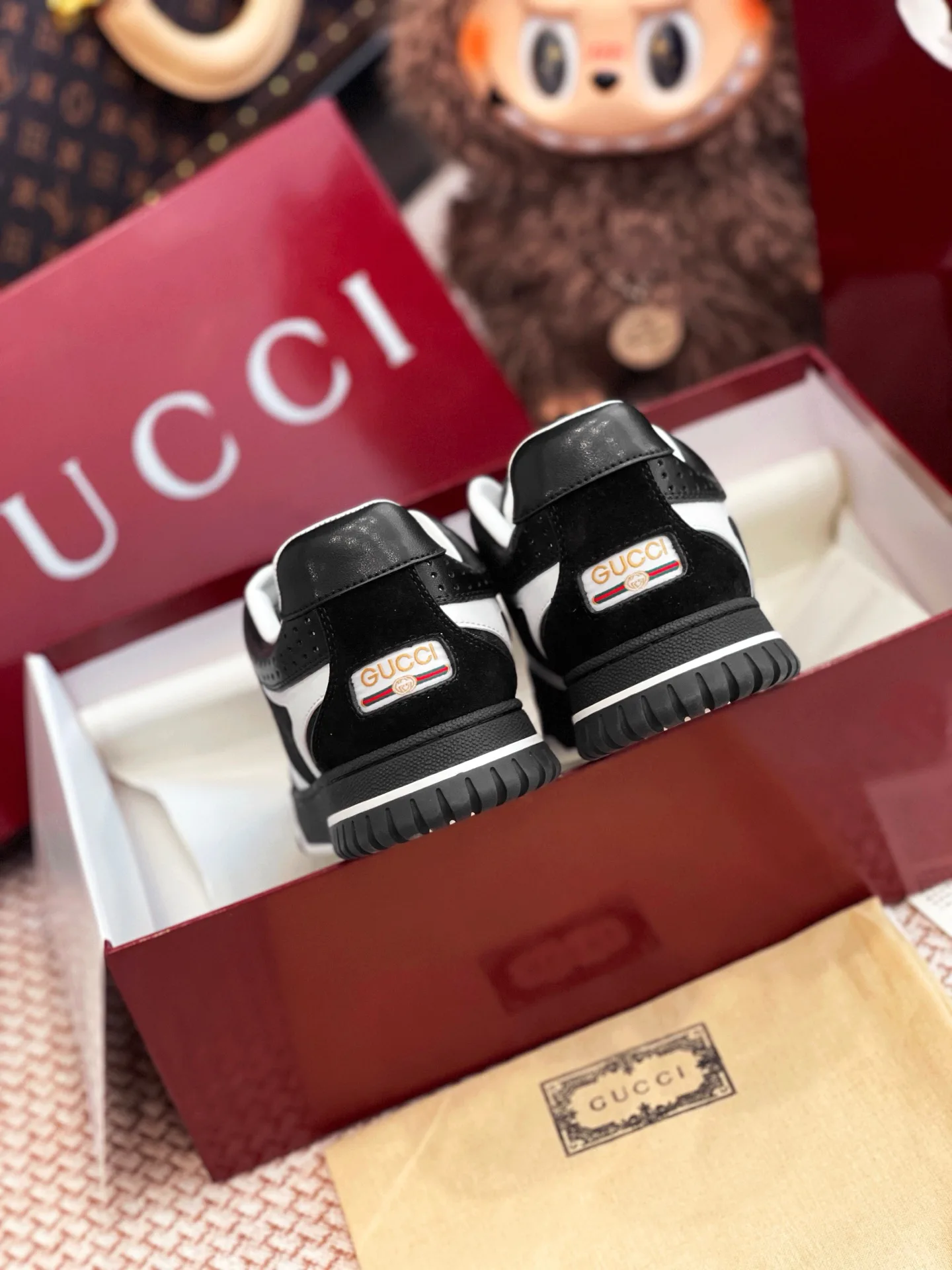 Кроссовки Женские Gucci 10477214