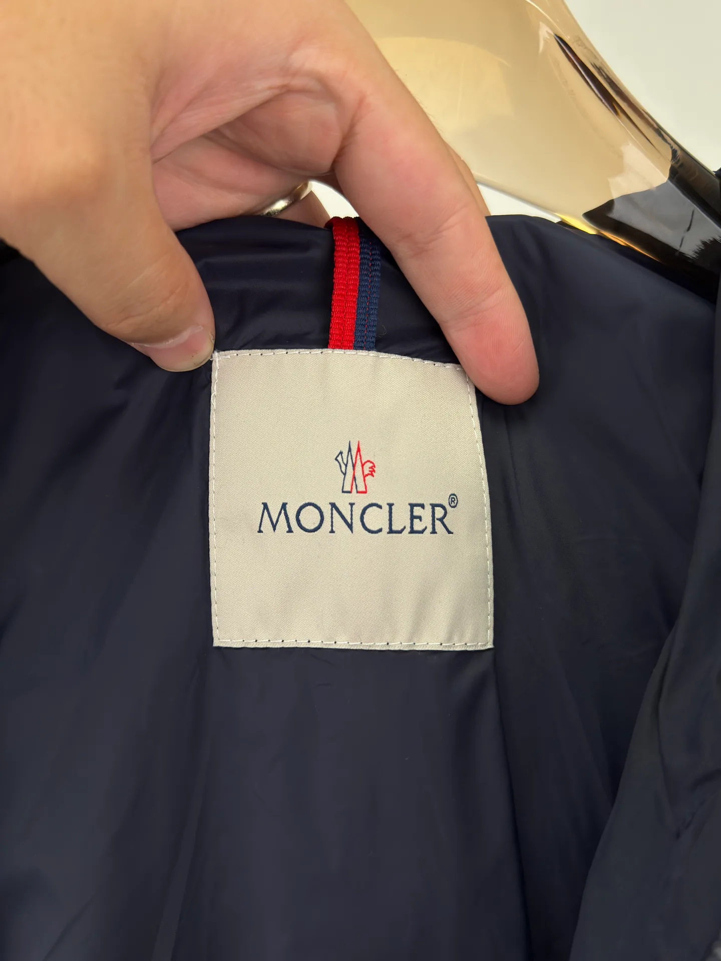 Куртки И Пуховики Мужские Moncler 81375