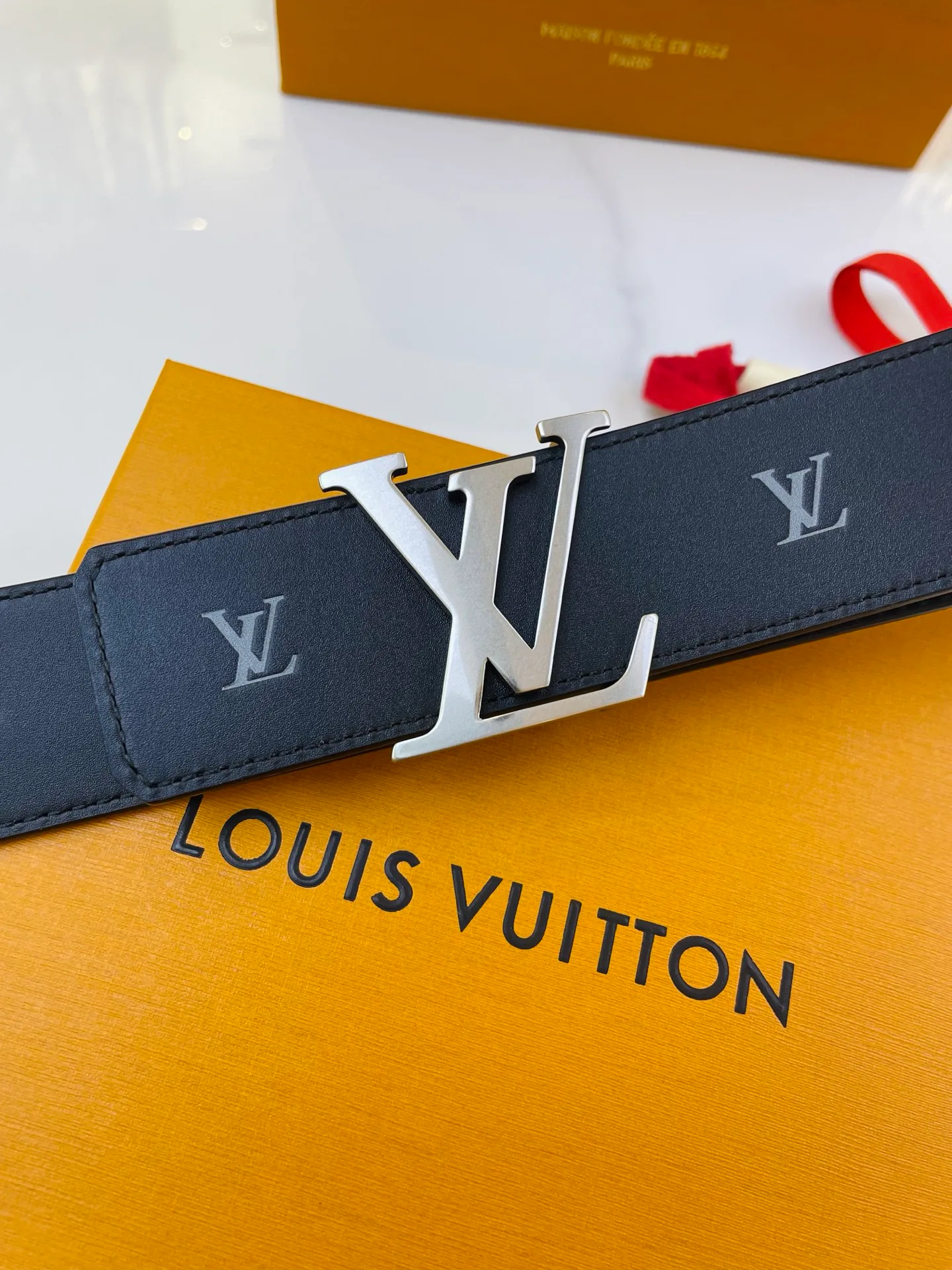 Ремни Louis Vuitton 14253