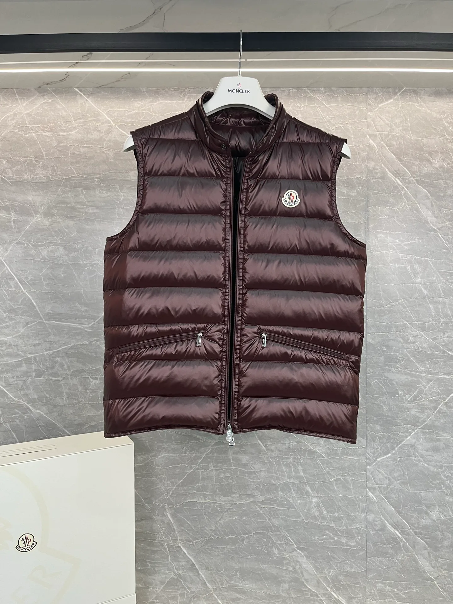 Жилеты Женские Moncler 18199686