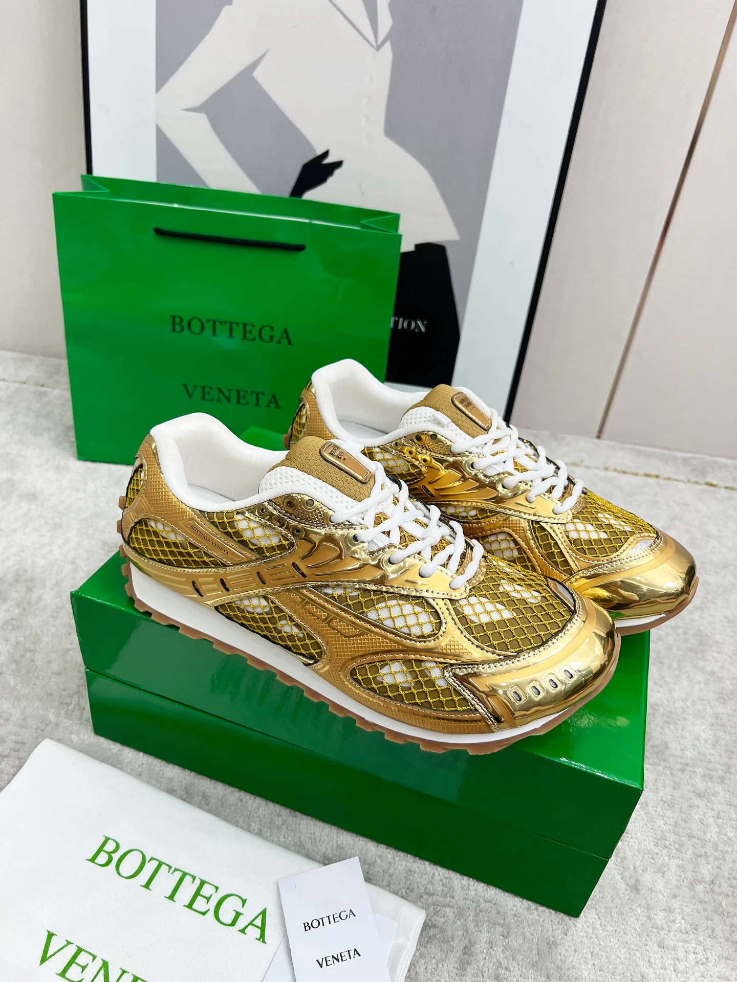 Кроссовки Женские Bottega Veneta 11679371