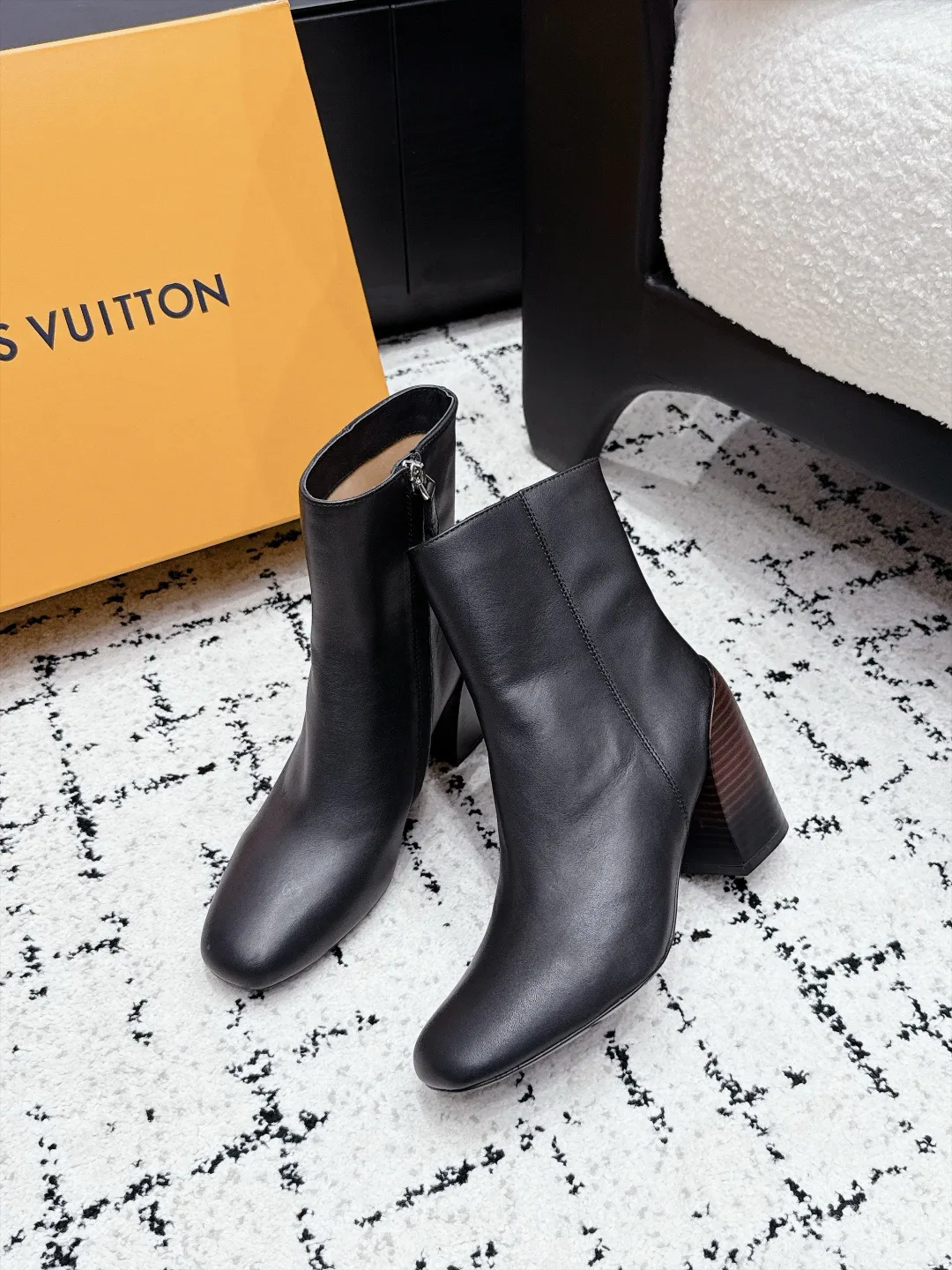Ботильоны Женские Louis Vuitton 18505555