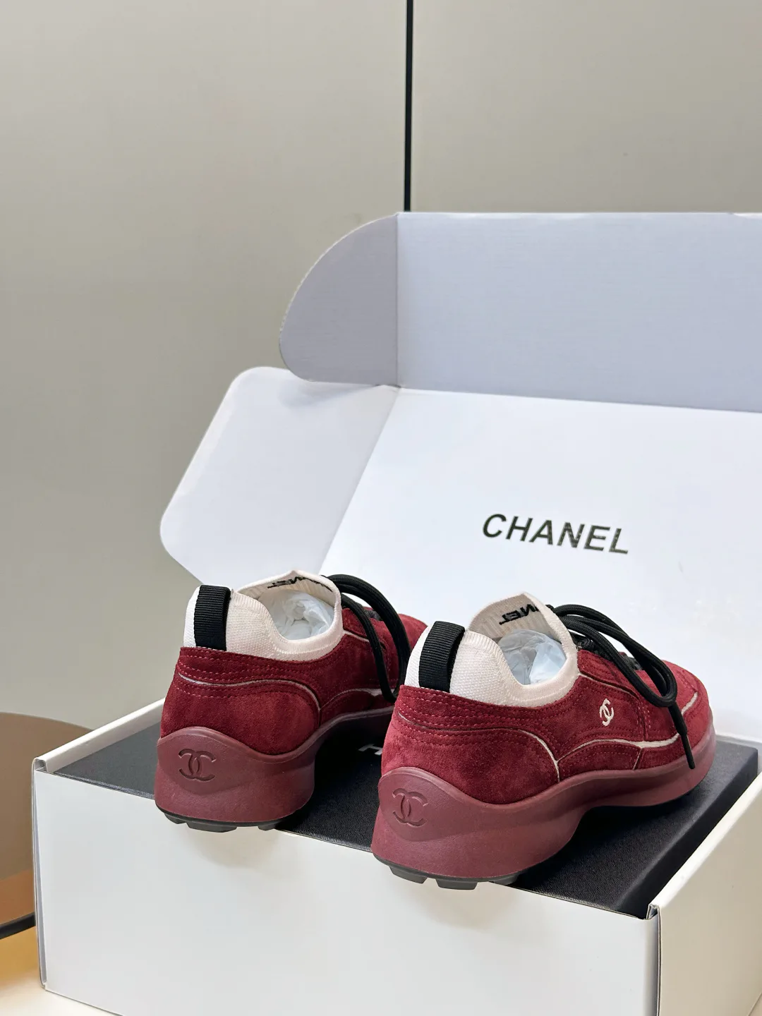 Кроссовки Женские Chanel 16868809