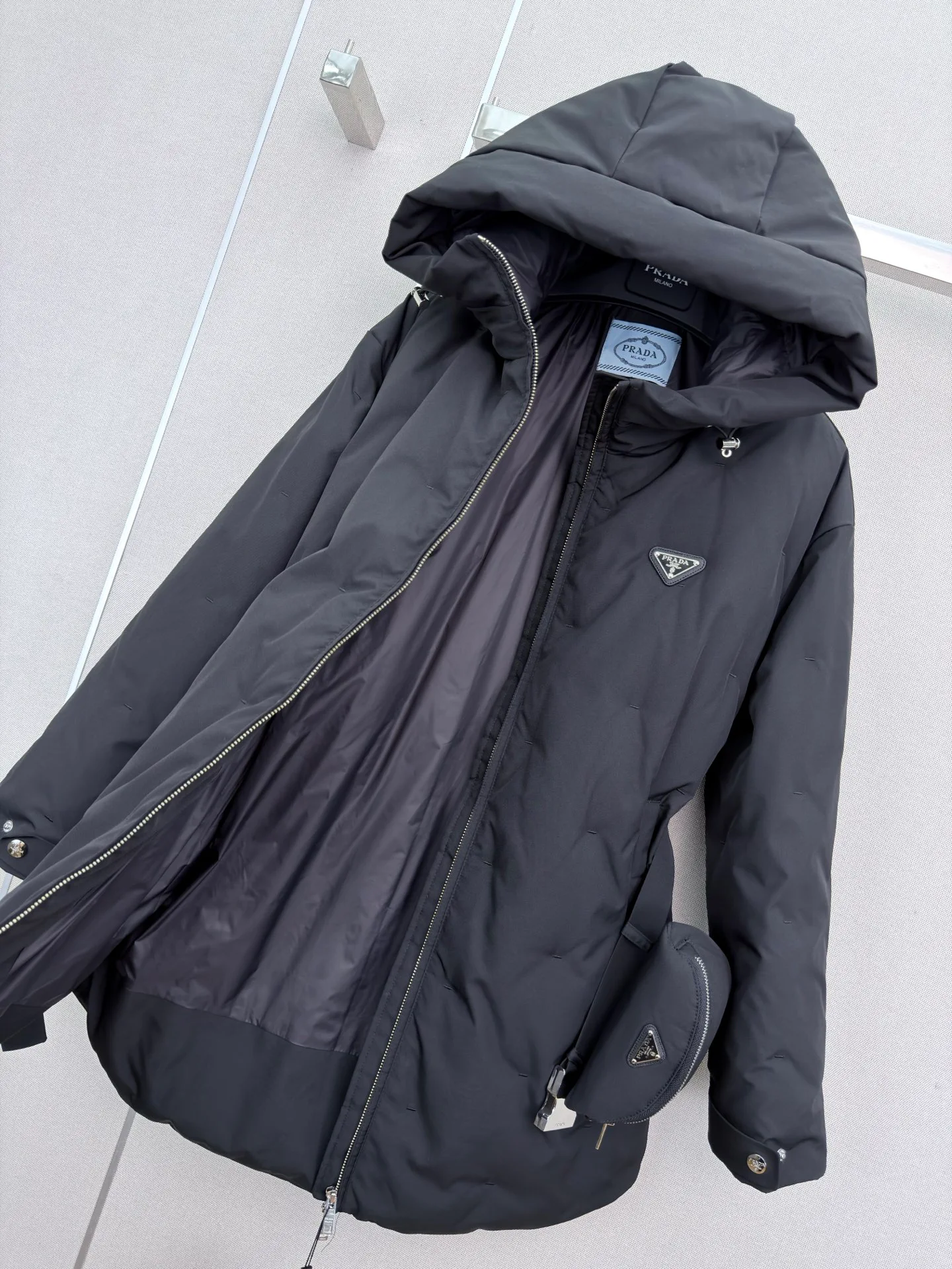 Куртки И Пуховики Женские Prada 18226283