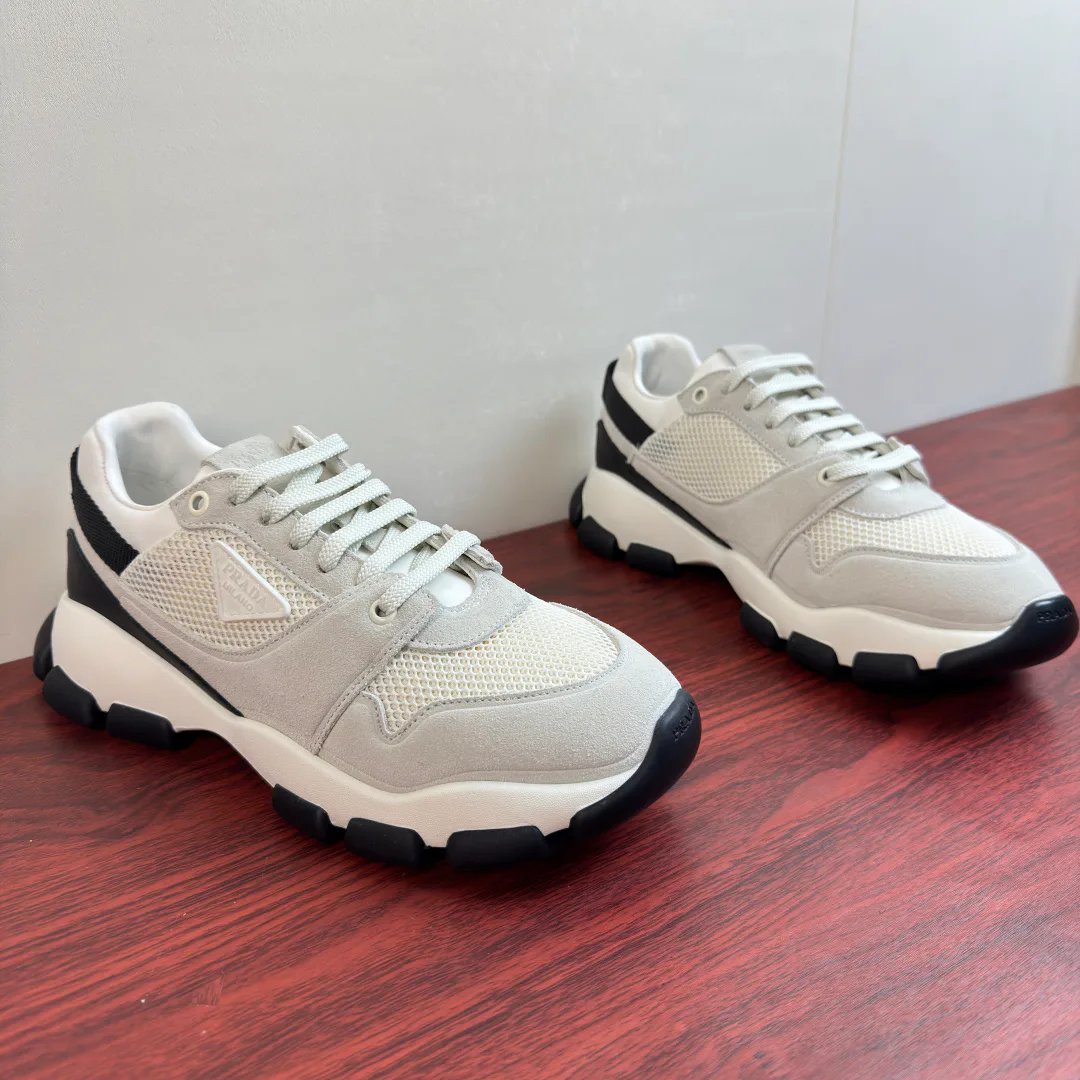 Кроссовки Женские Prada 17763666