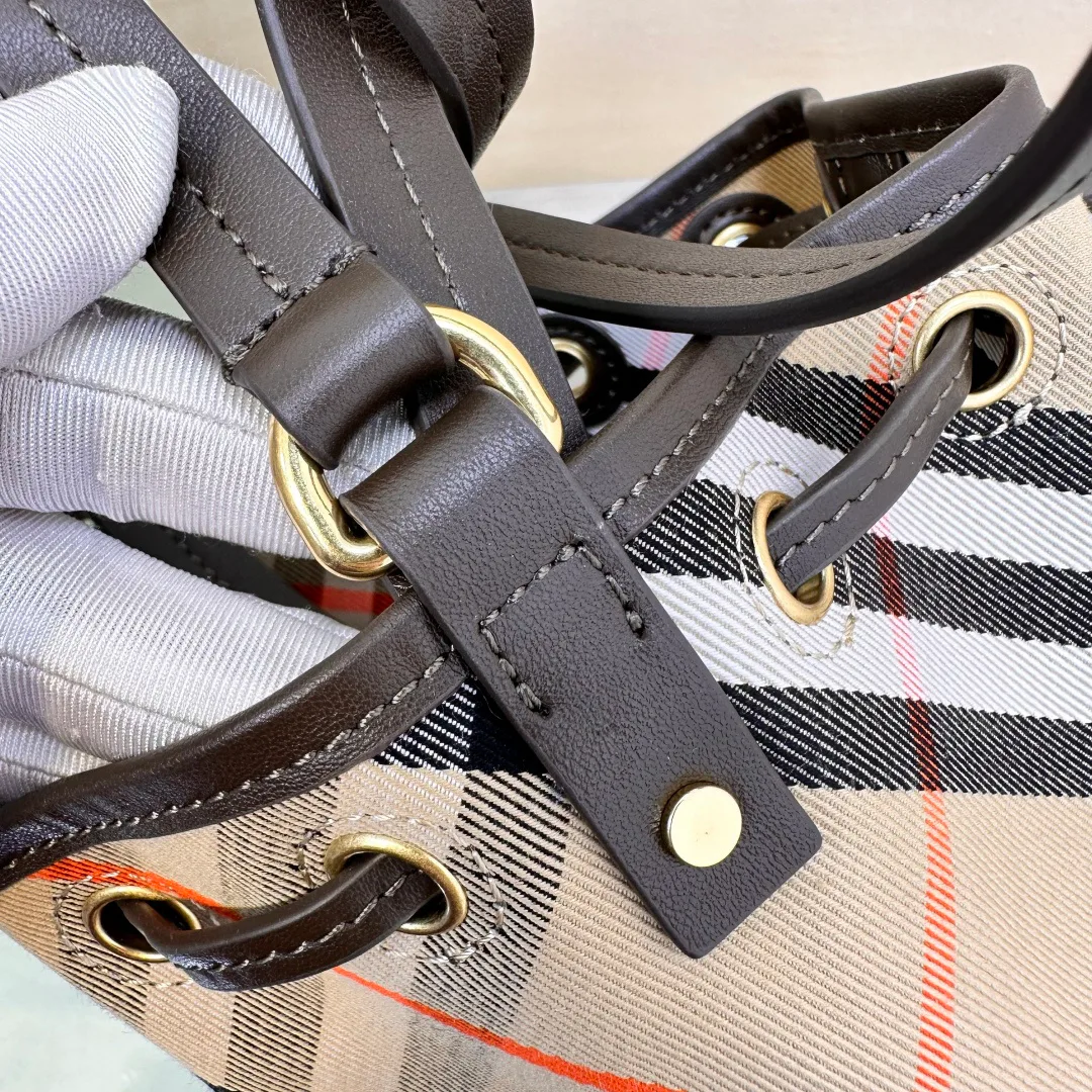 Сумки На Ремне Женские Bottega Veneta 11017415