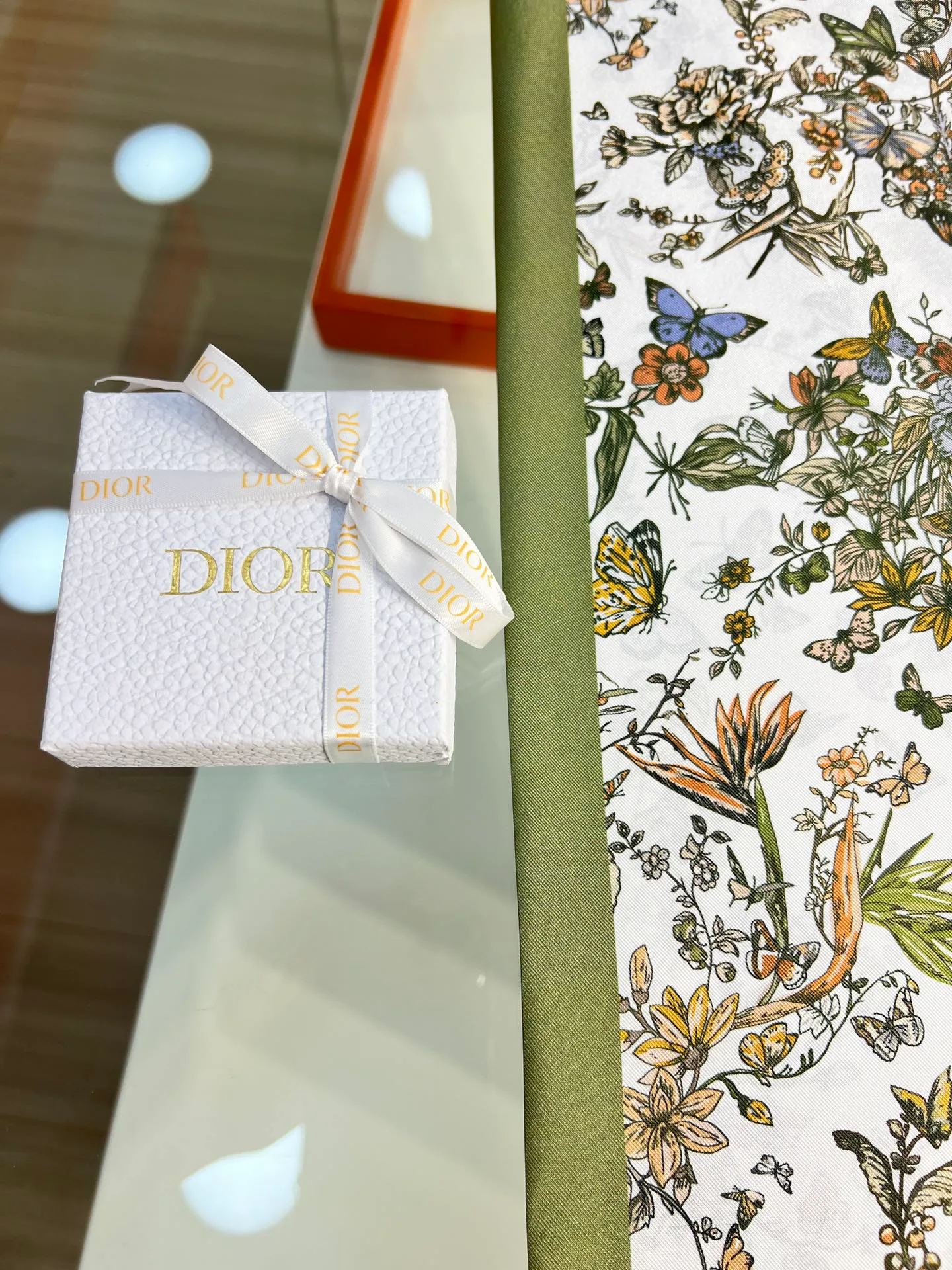 Платки Christian Dior 11527419