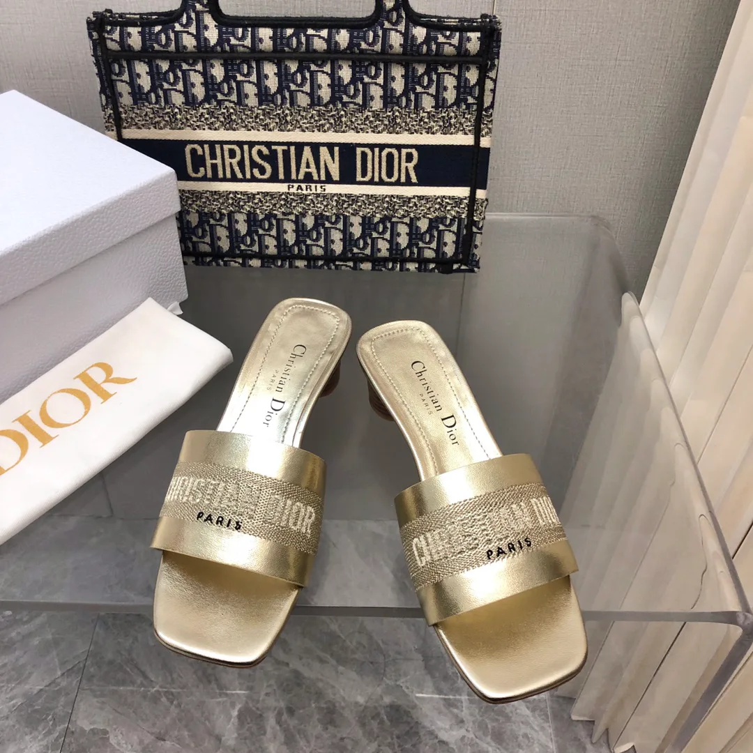 Босоножки Женские Christian Dior 18633978