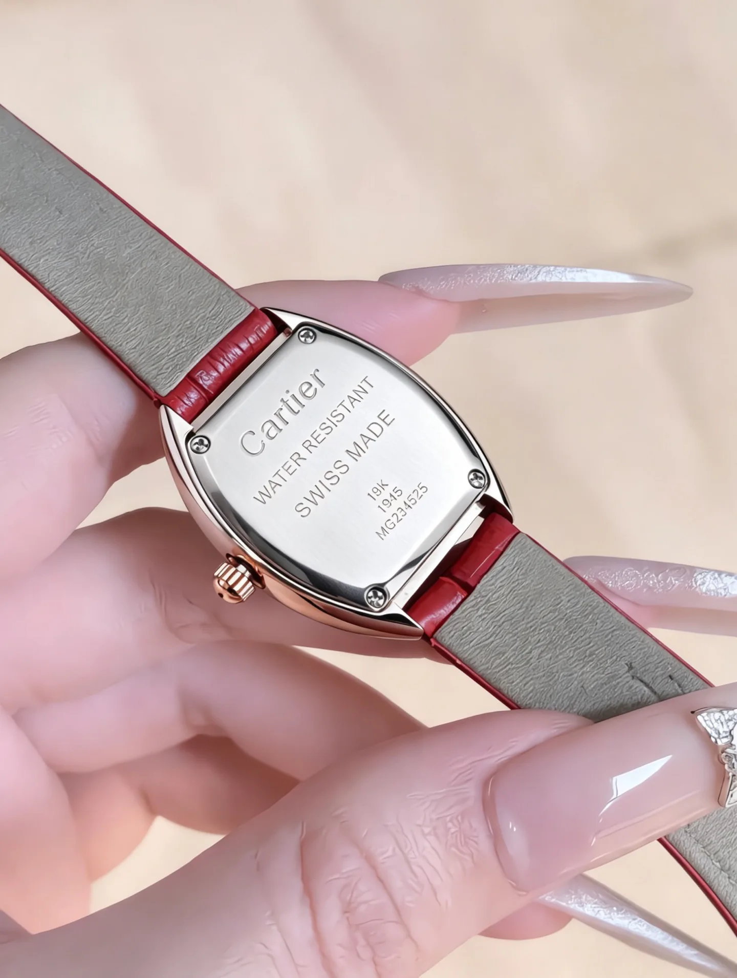 Часы Женские Cartier 17043356