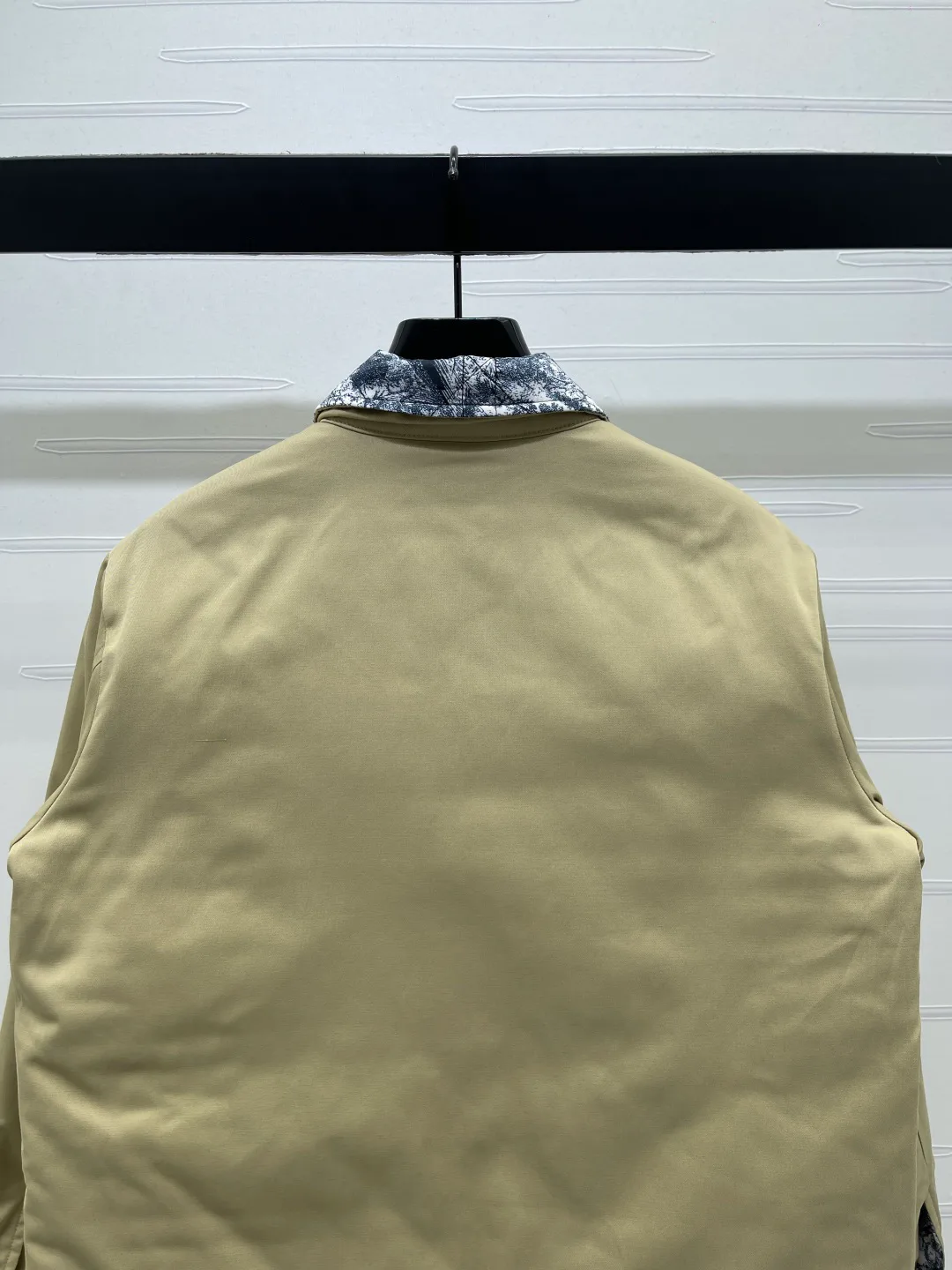 Куртки И Пуховики Женские Christian Dior 867610