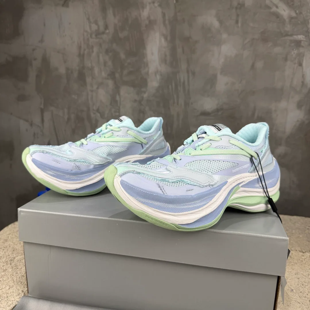 Кроссовки Женские Balenciaga 17787123