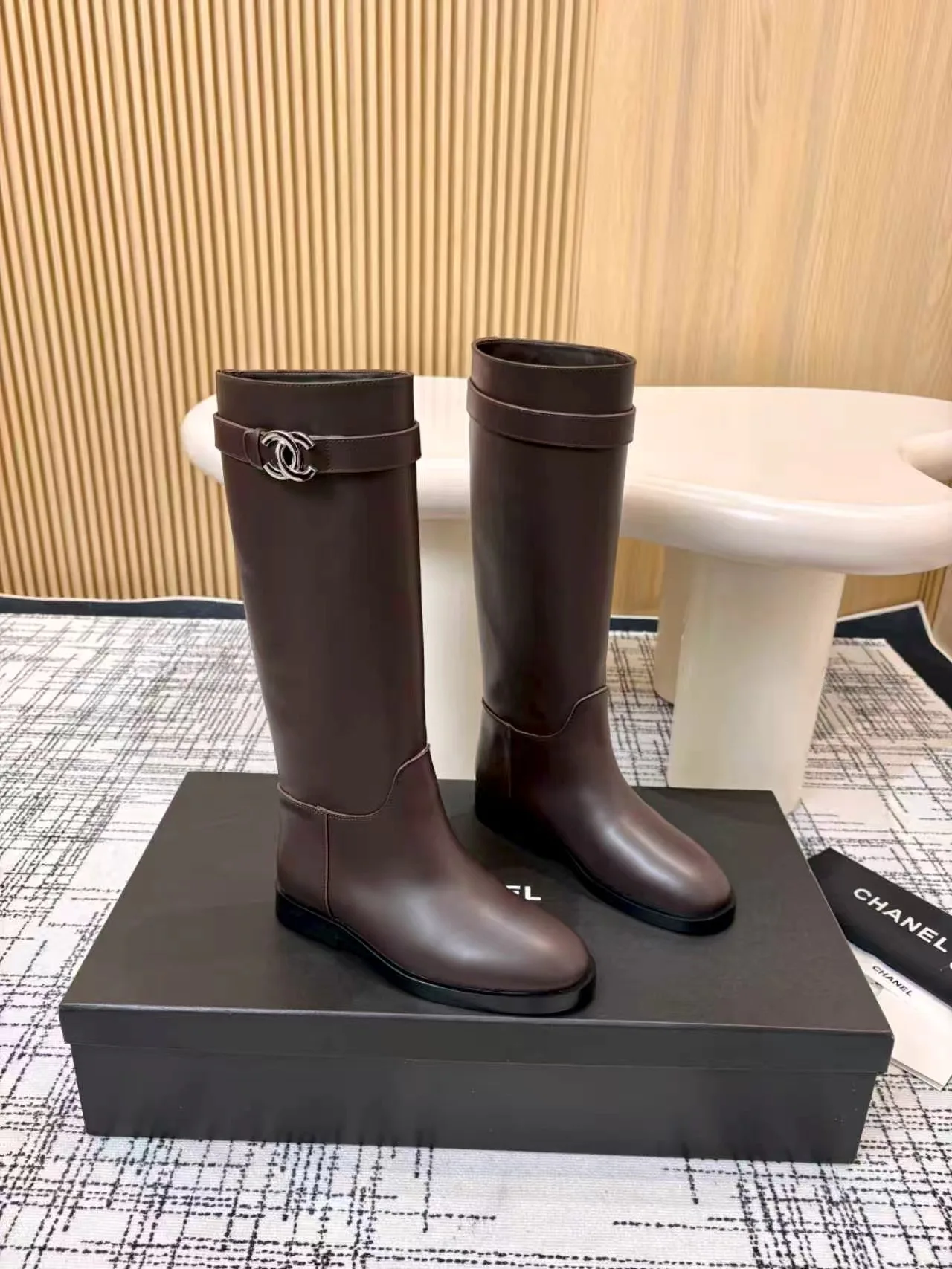 Сапоги Женские Chanel 18415478