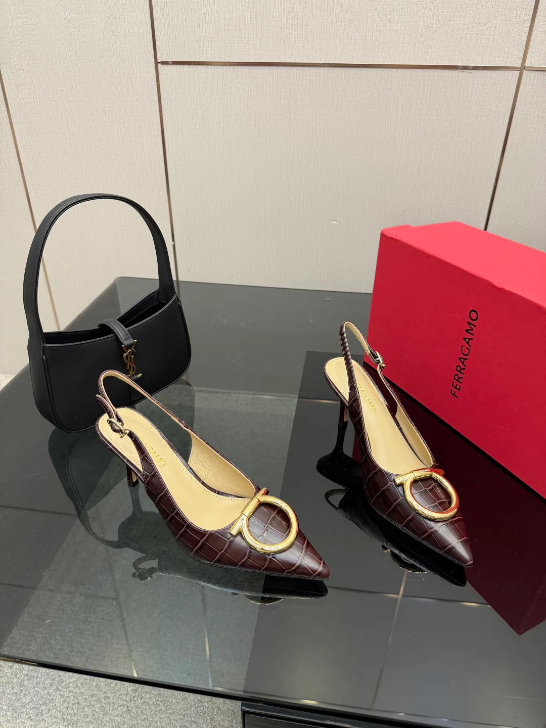 Туфли Женские Salvatore Ferragamo 1498821