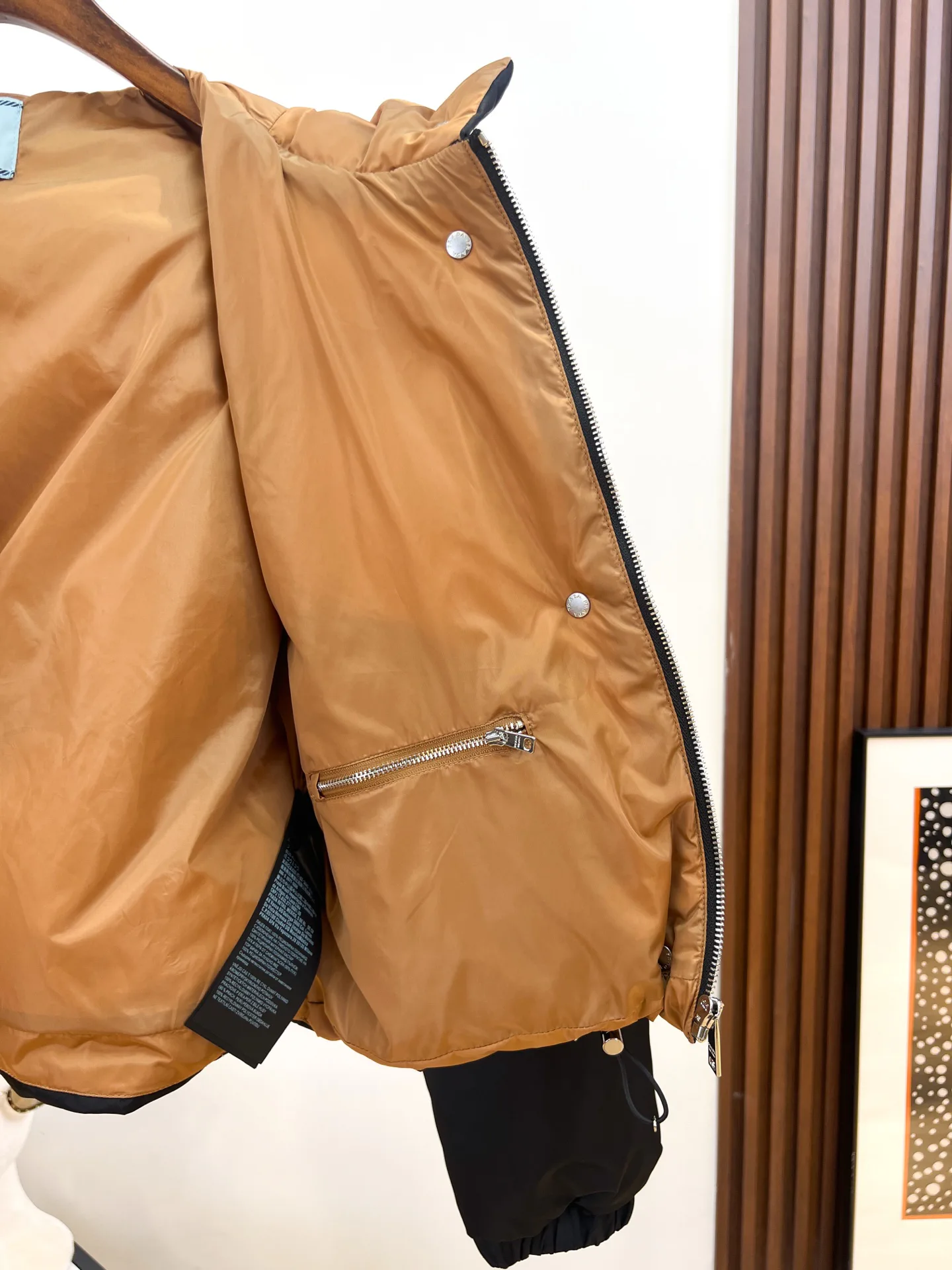 Куртки И Пуховики Женские Prada 18820622