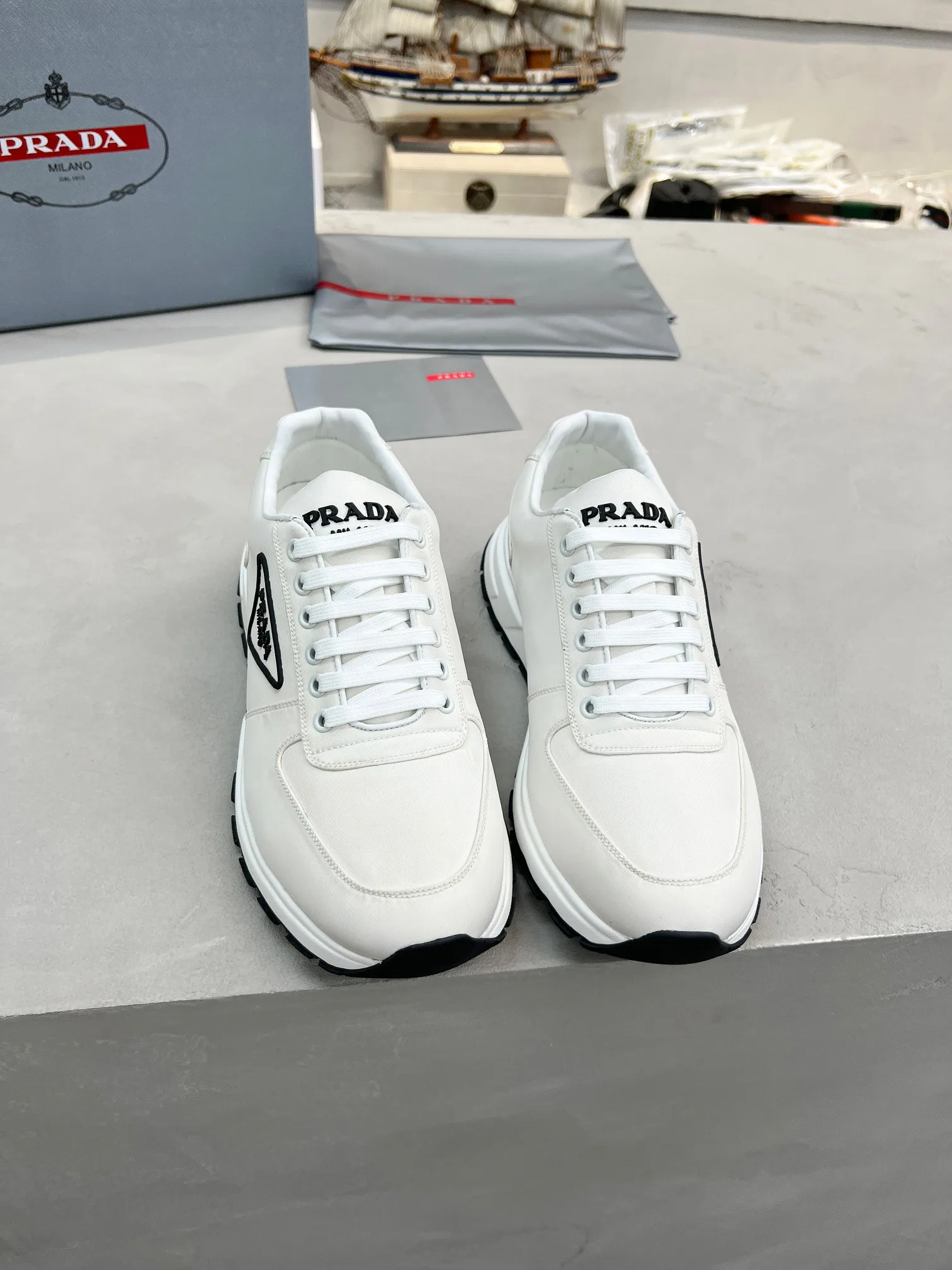 Кроссовки Мужские Prada 1801607