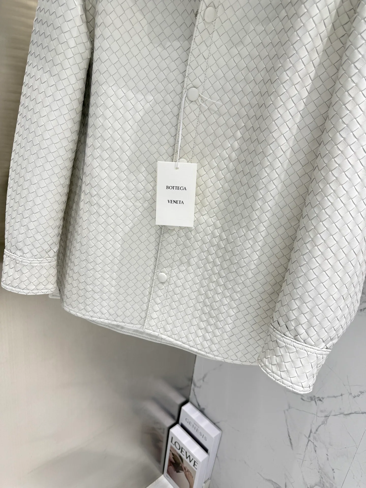 Кожаные Куртки И Дублёнки Женские Bottega Veneta 11700542