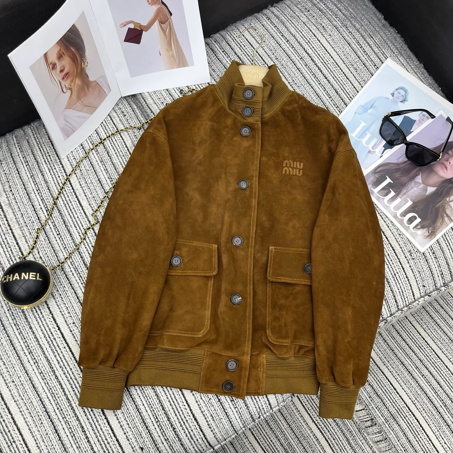 Кожаные Куртки И Дублёнки Мужские Miu Miu 11701792