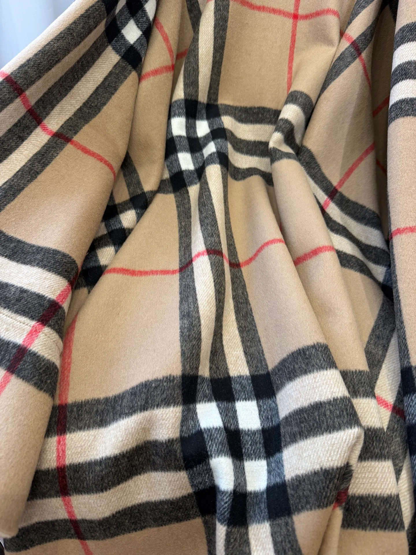 Пальто Женские Burberry 19337232