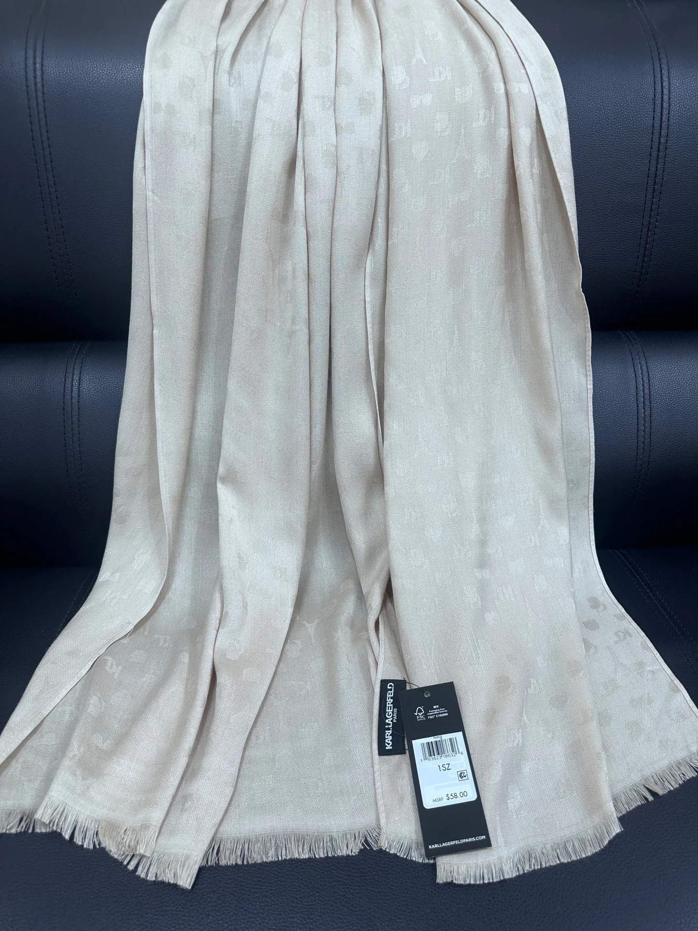 Шарфы Karl Lagerfeld 519548