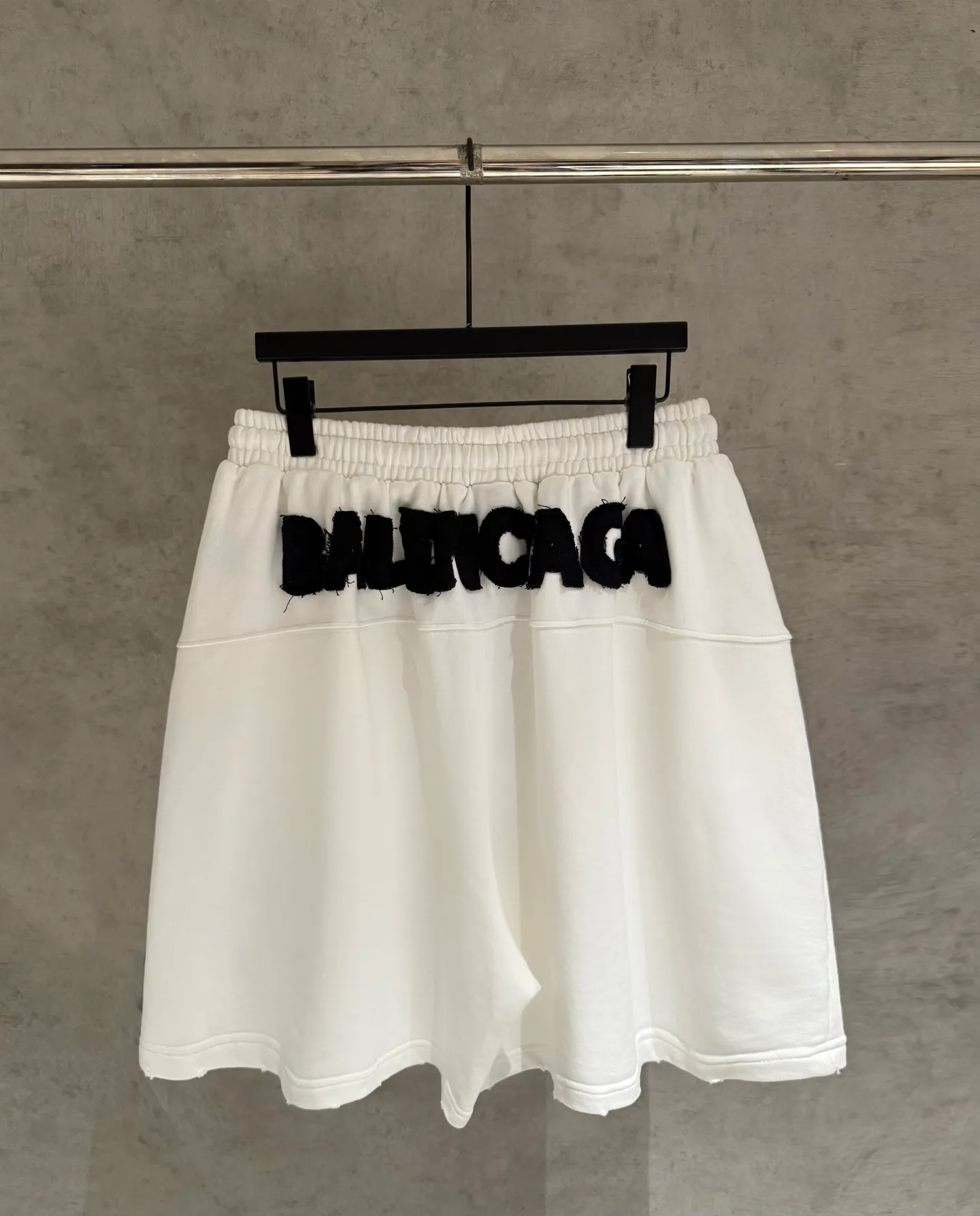 Шорты Мужские Balenciaga 17126744