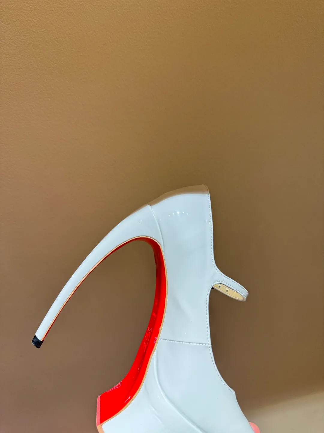 Туфли Женские Christian Louboutin 4743793