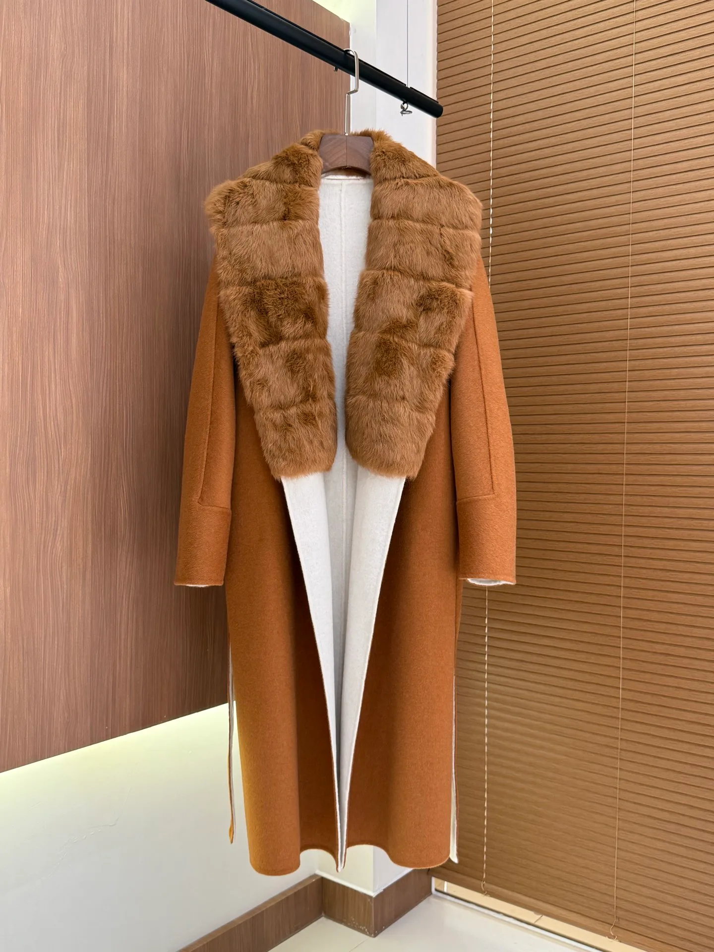 Пальто Женские Loro Piana 5602655