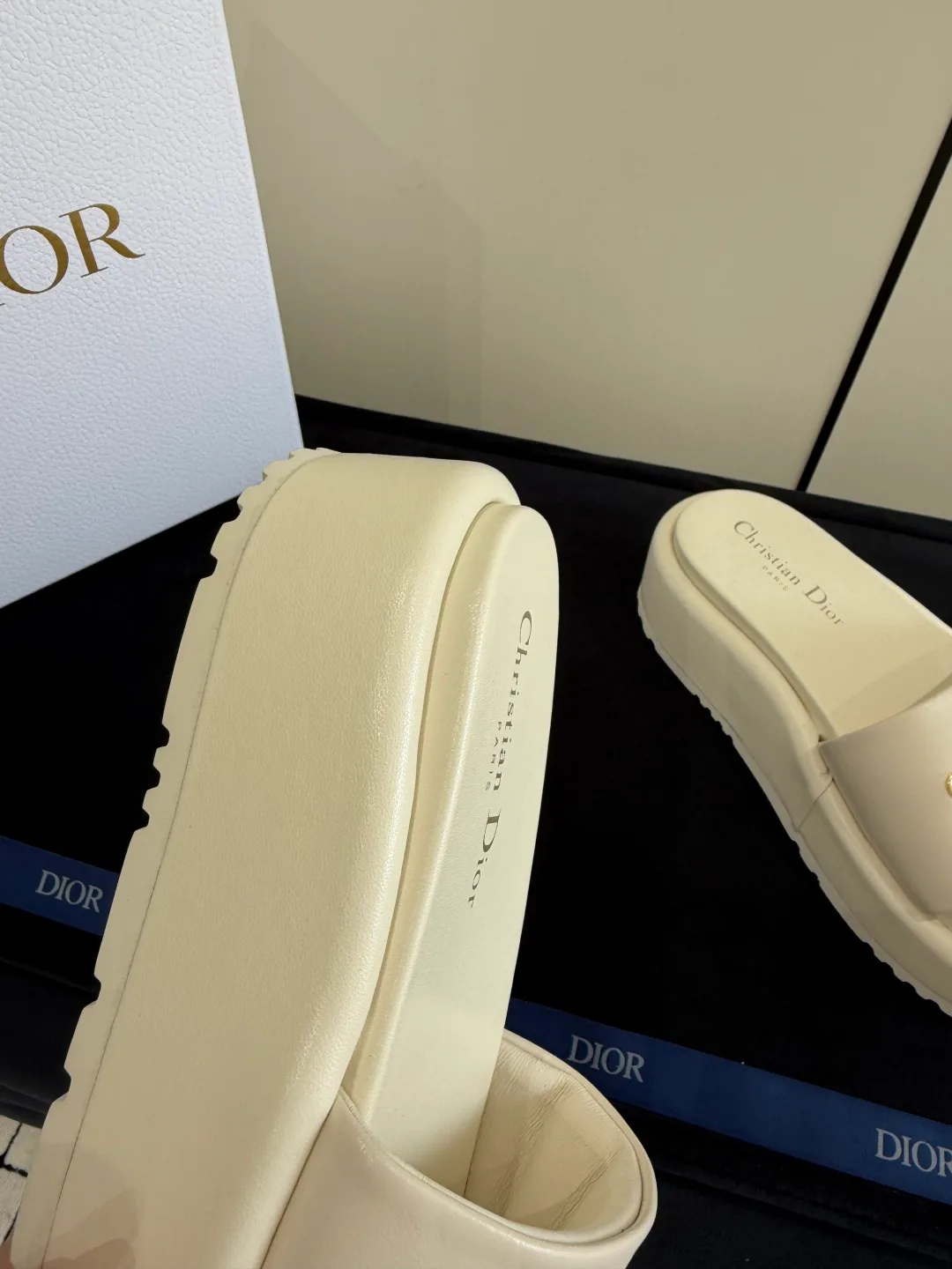 Шлепанцы Женские Christian Dior 11497624
