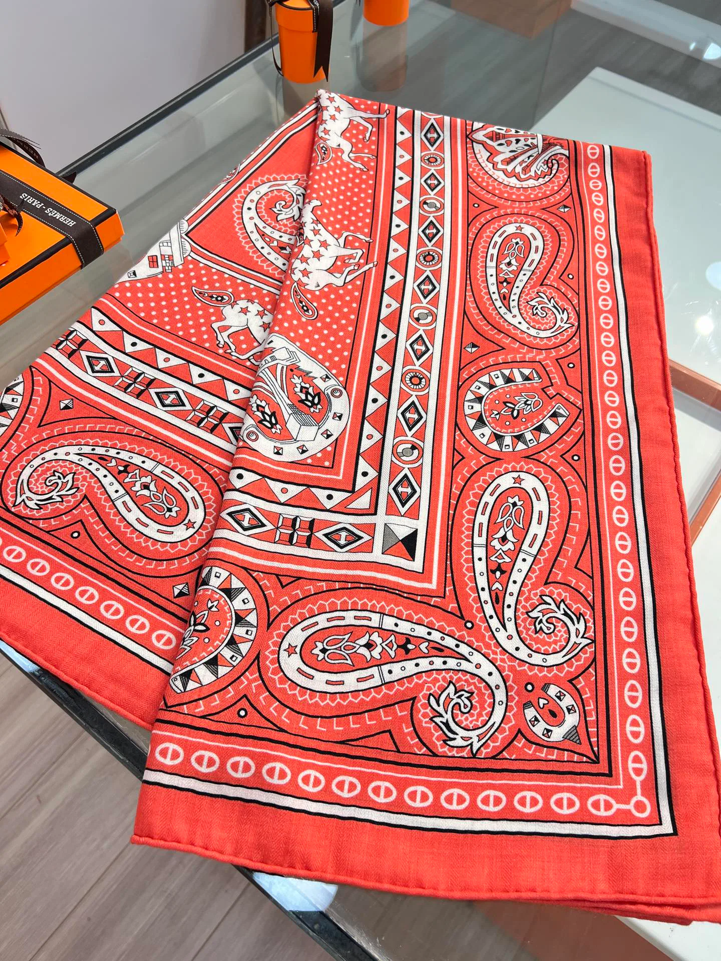 Шарфы Hermes 136962