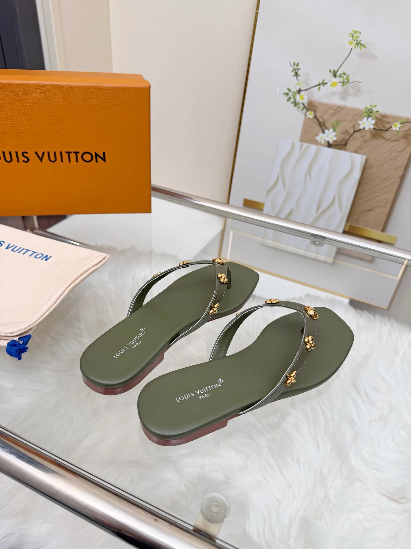 Шлепанцы Женские Louis Vuitton 13253495