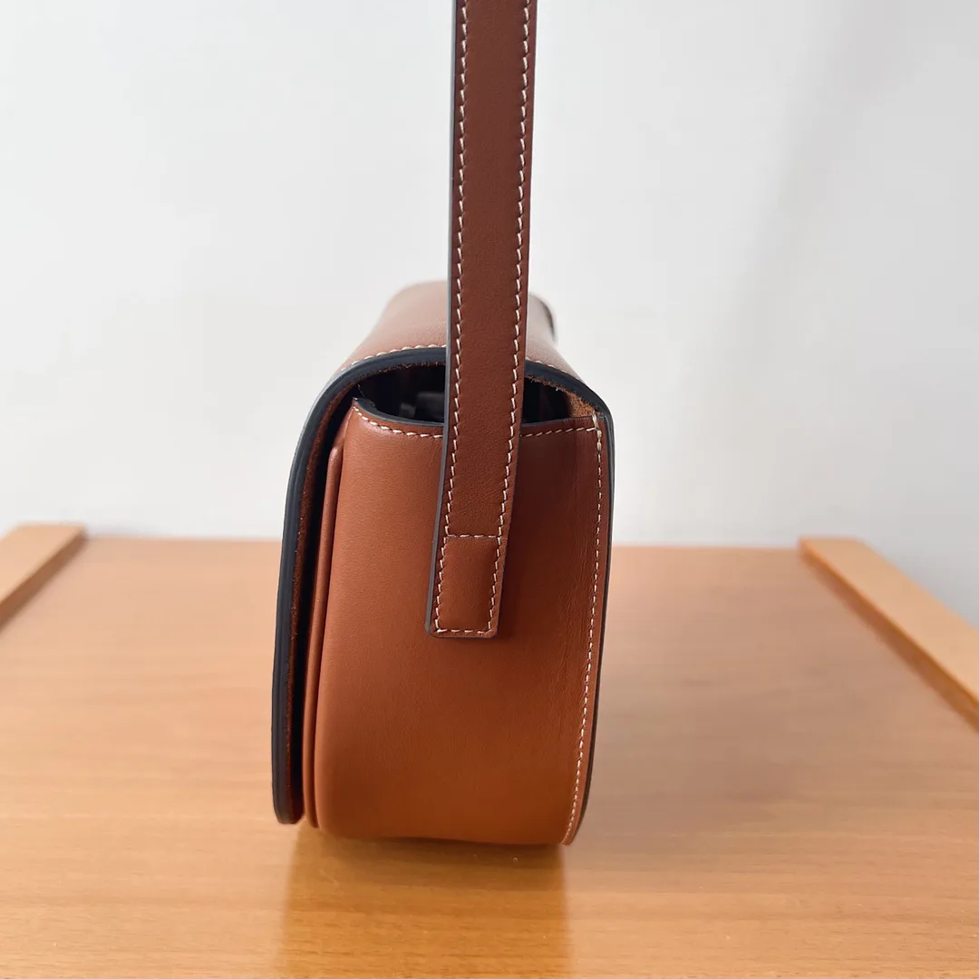 Сумки На Ремне Женские Celine 46697