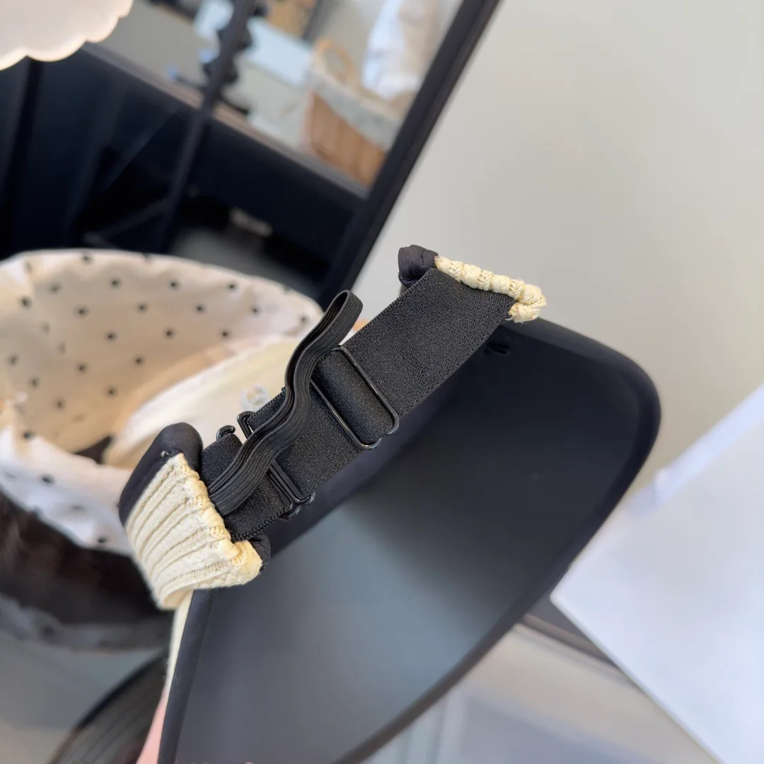 Головные Уборы Celine 12349301