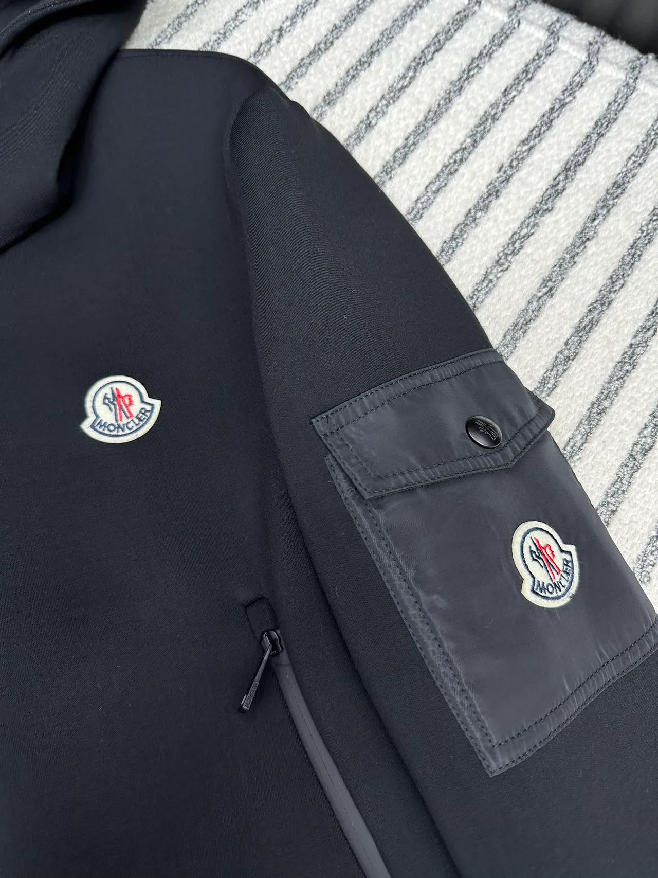 Куртки И Пуховики Женские Moncler 1280840