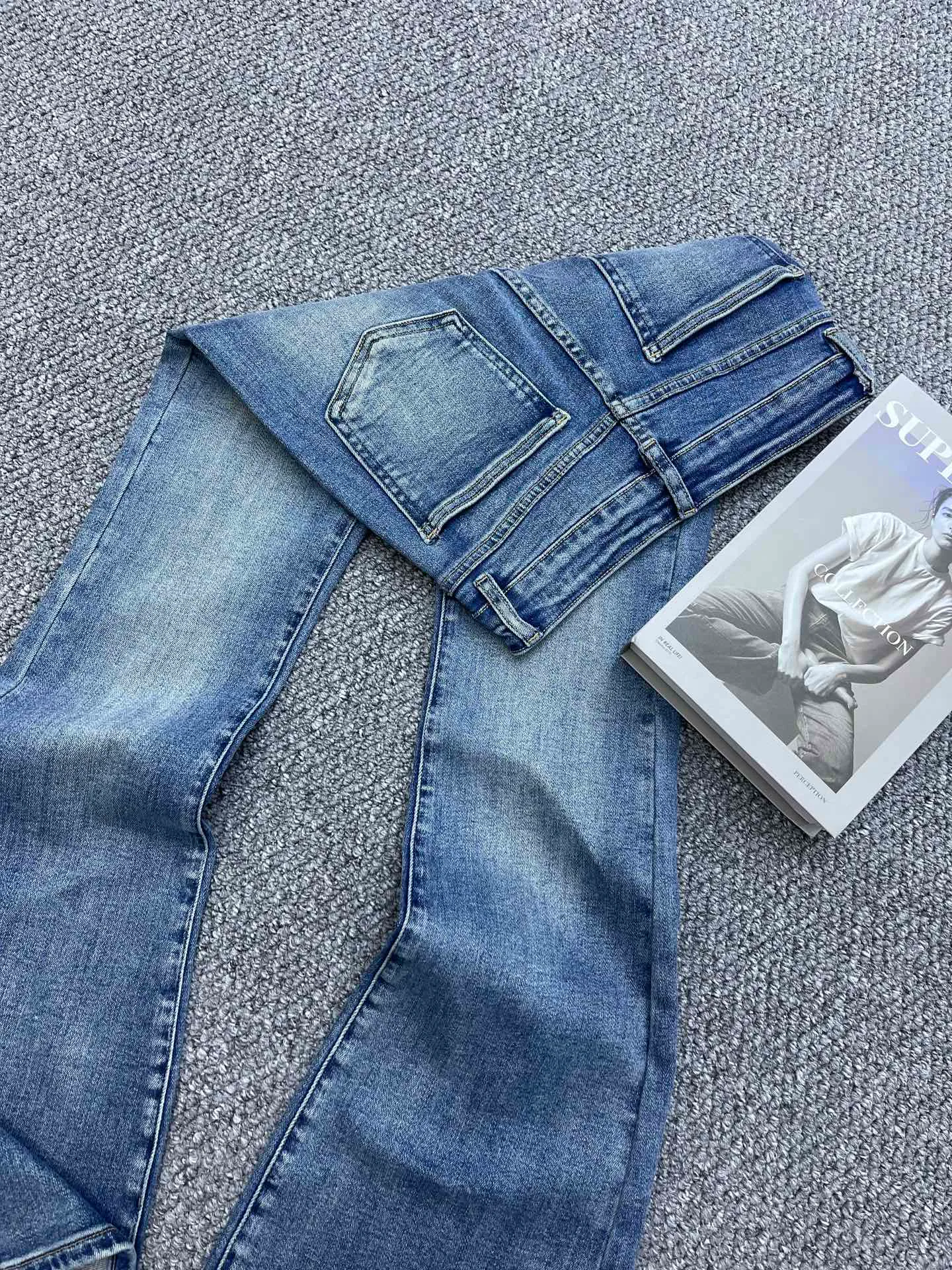 Джинсы Женские Prada 19403768