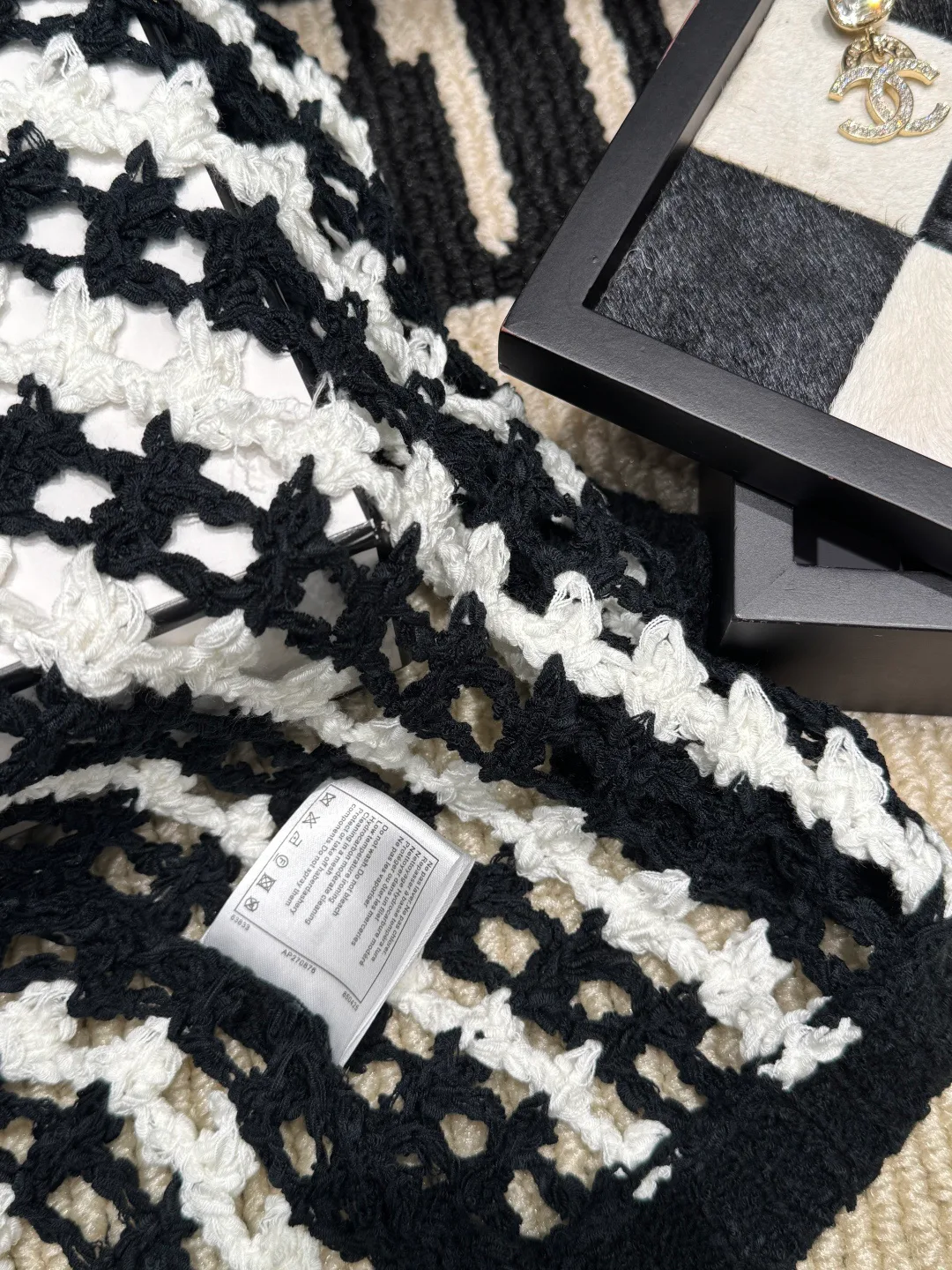 Джемперы И Свитеры Женские Chanel 18138715