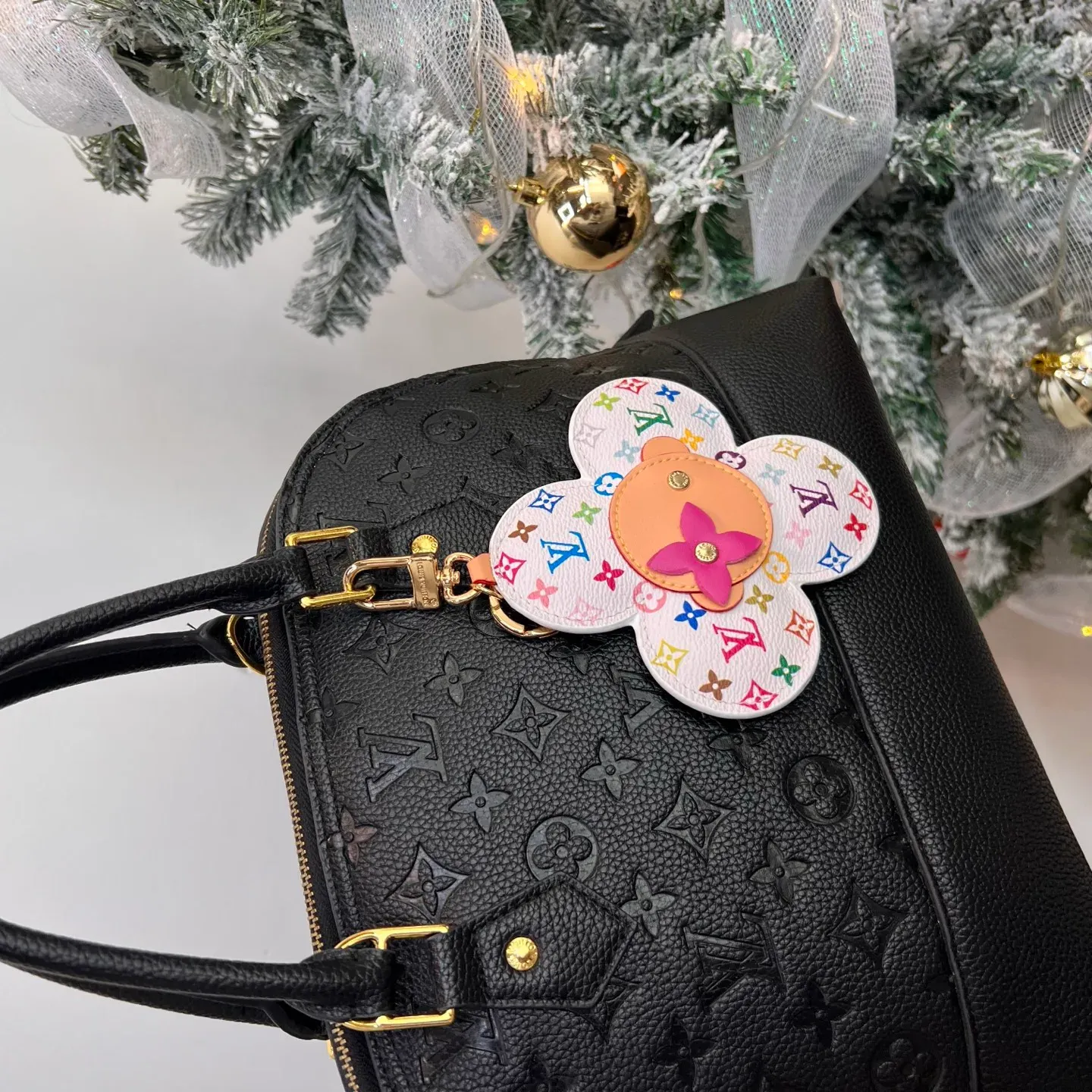 Ключницы Louis Vuitton 1118551