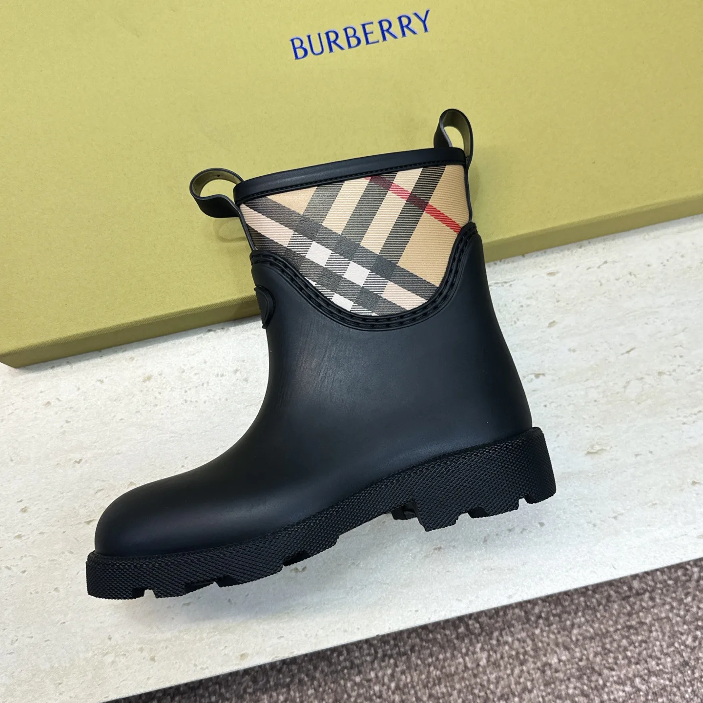 Сапоги Женские Burberry 18235848