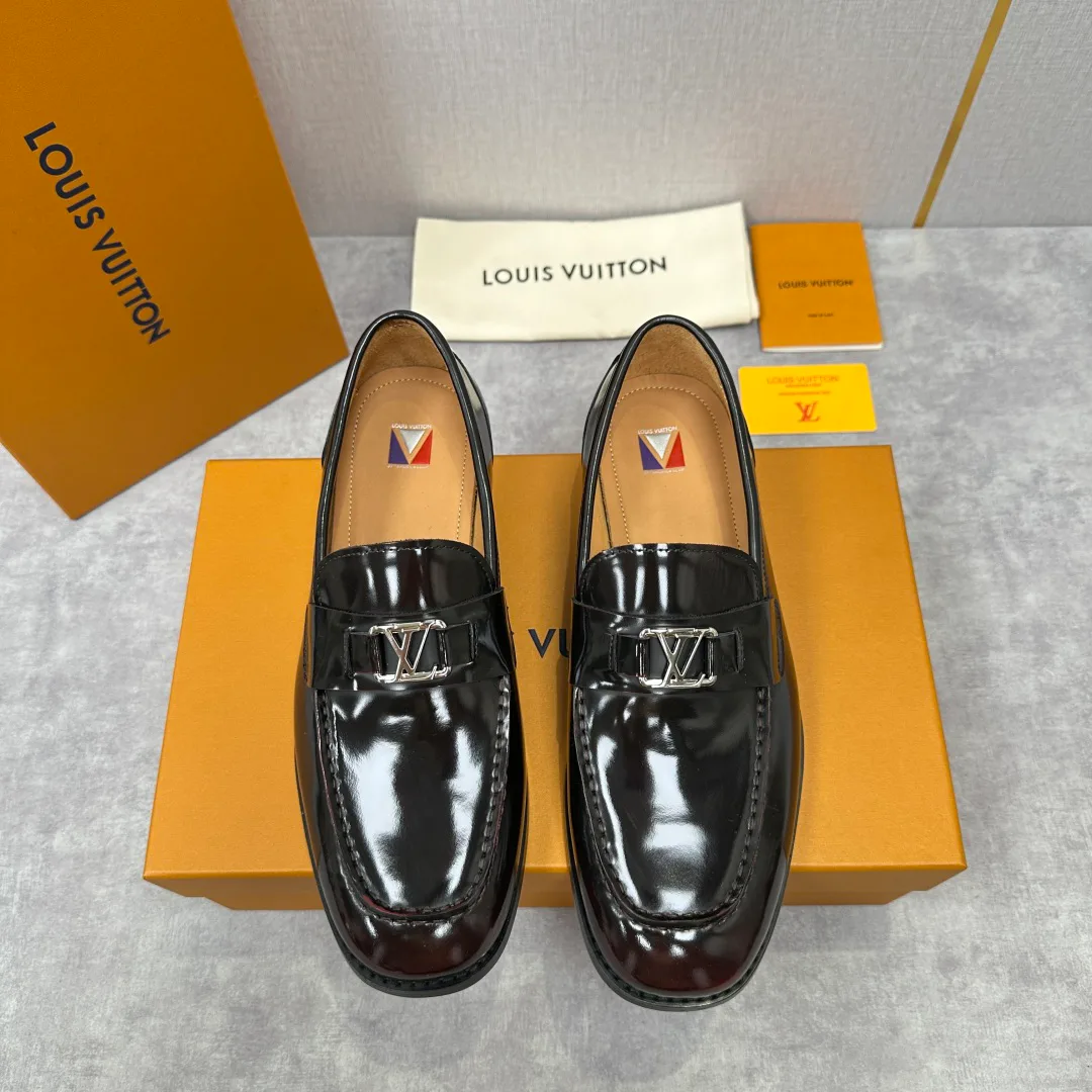 Лоферы И Туфли Мужские Louis Vuitton 18194015