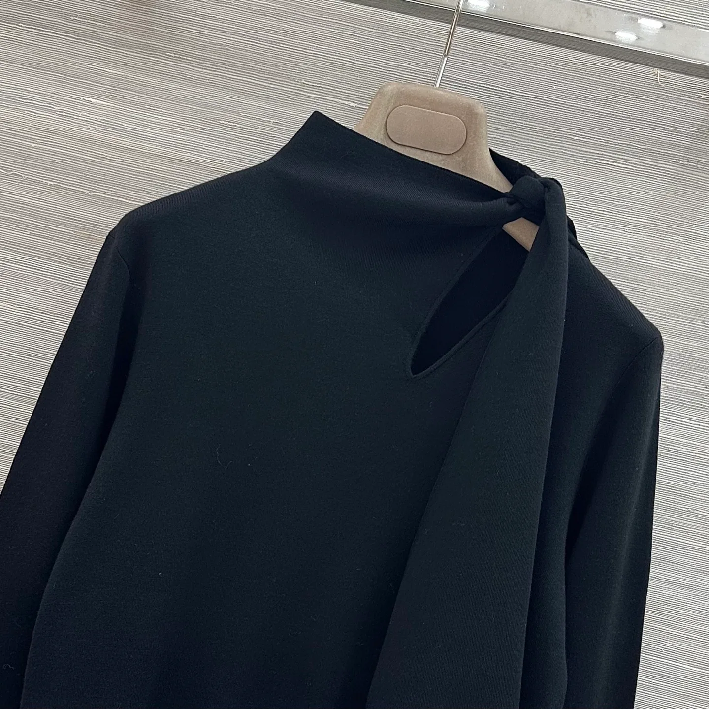 Джемперы И Свитеры Женские Chanel 18250013