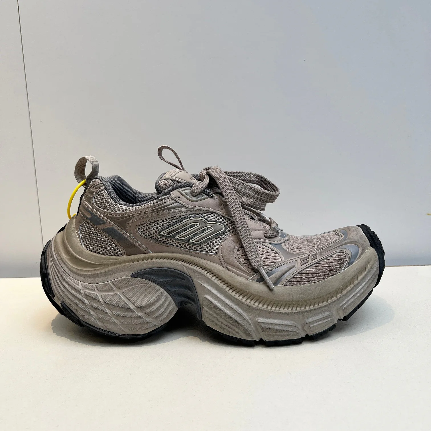 Кроссовки Женские Balenciaga 6428082