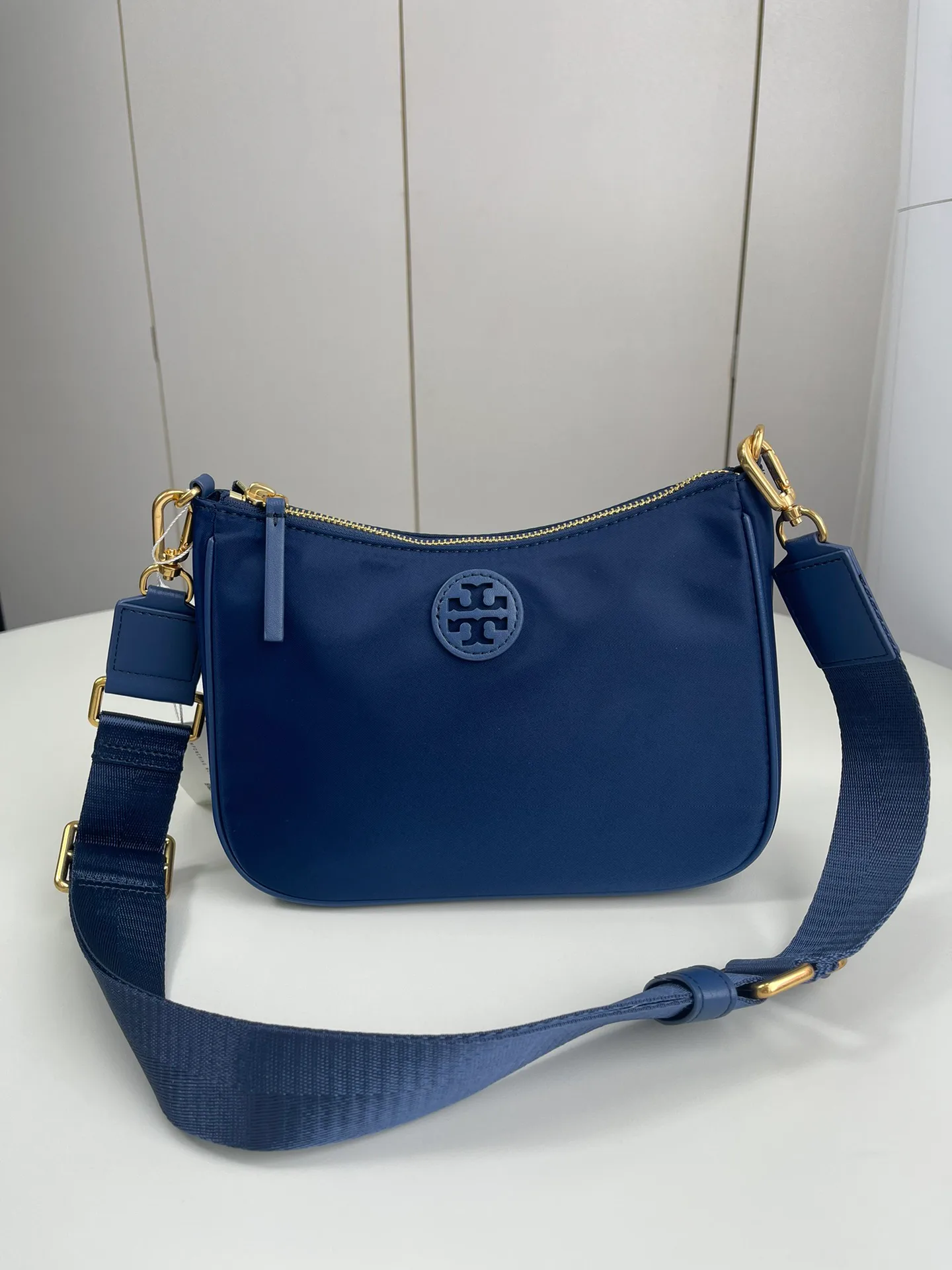 Сумки На Ремне Женские Tory Burch 22875
