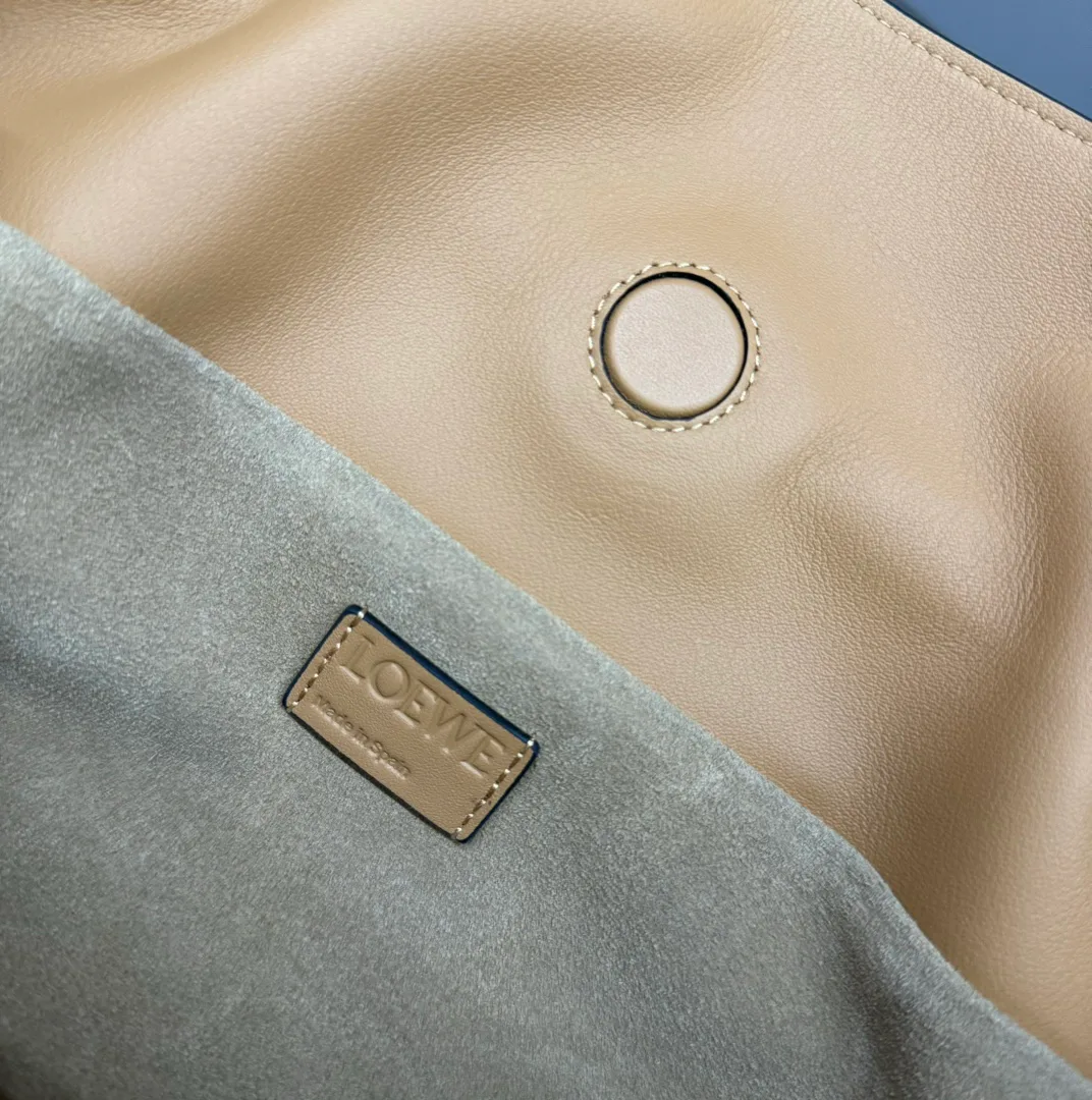 Клатчи Женские Loewe 11513650