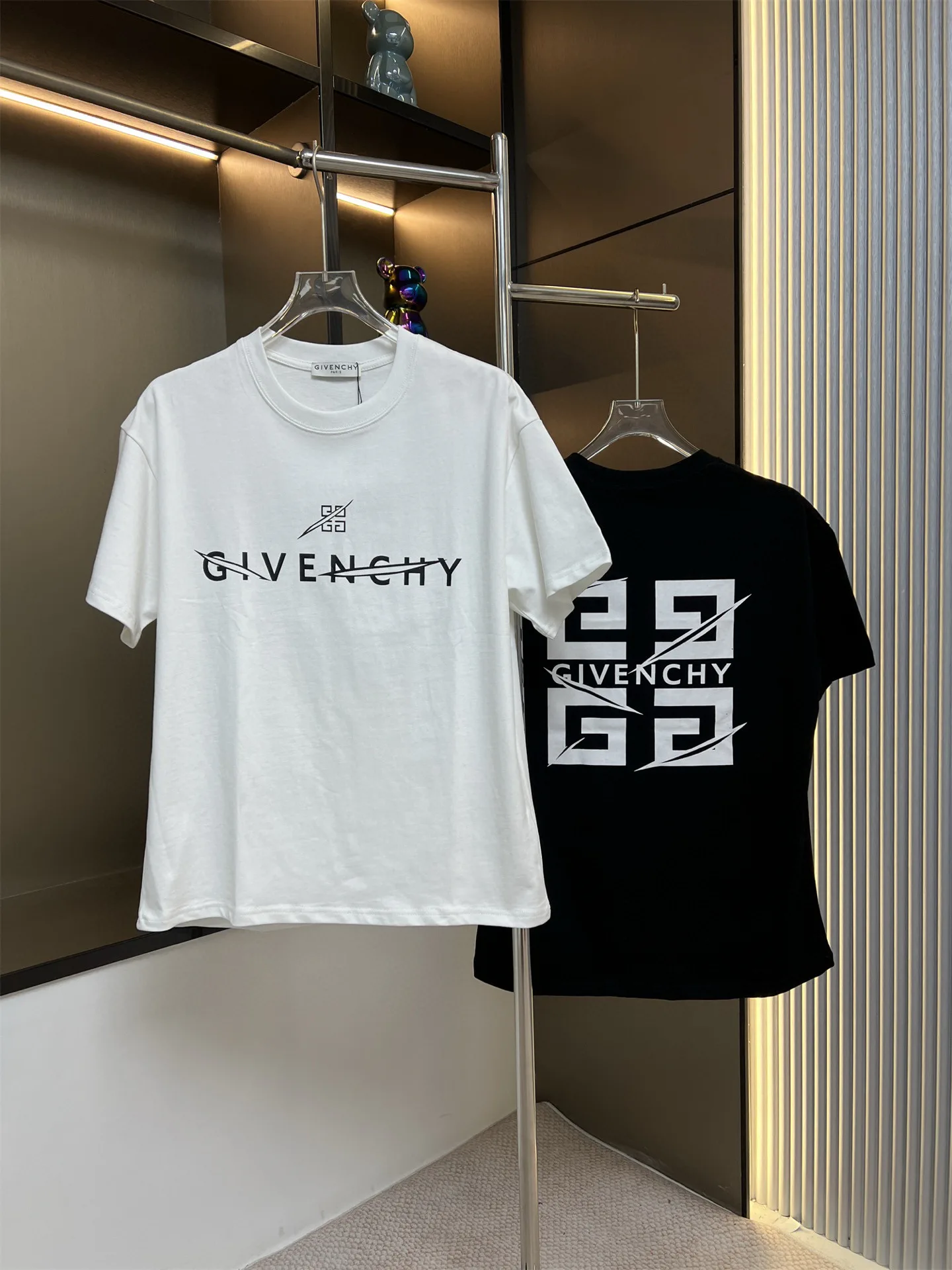 Футболки Женские Givenchy 34936