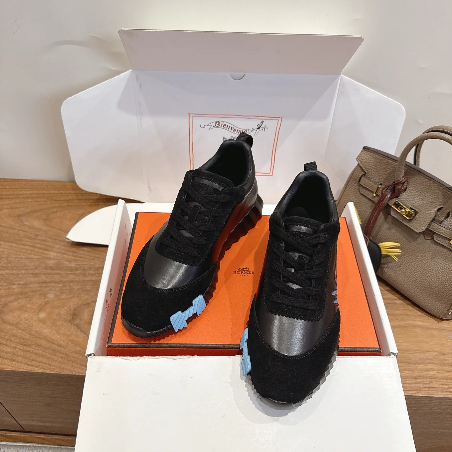Кроссовки Женские Hermes 17414545
