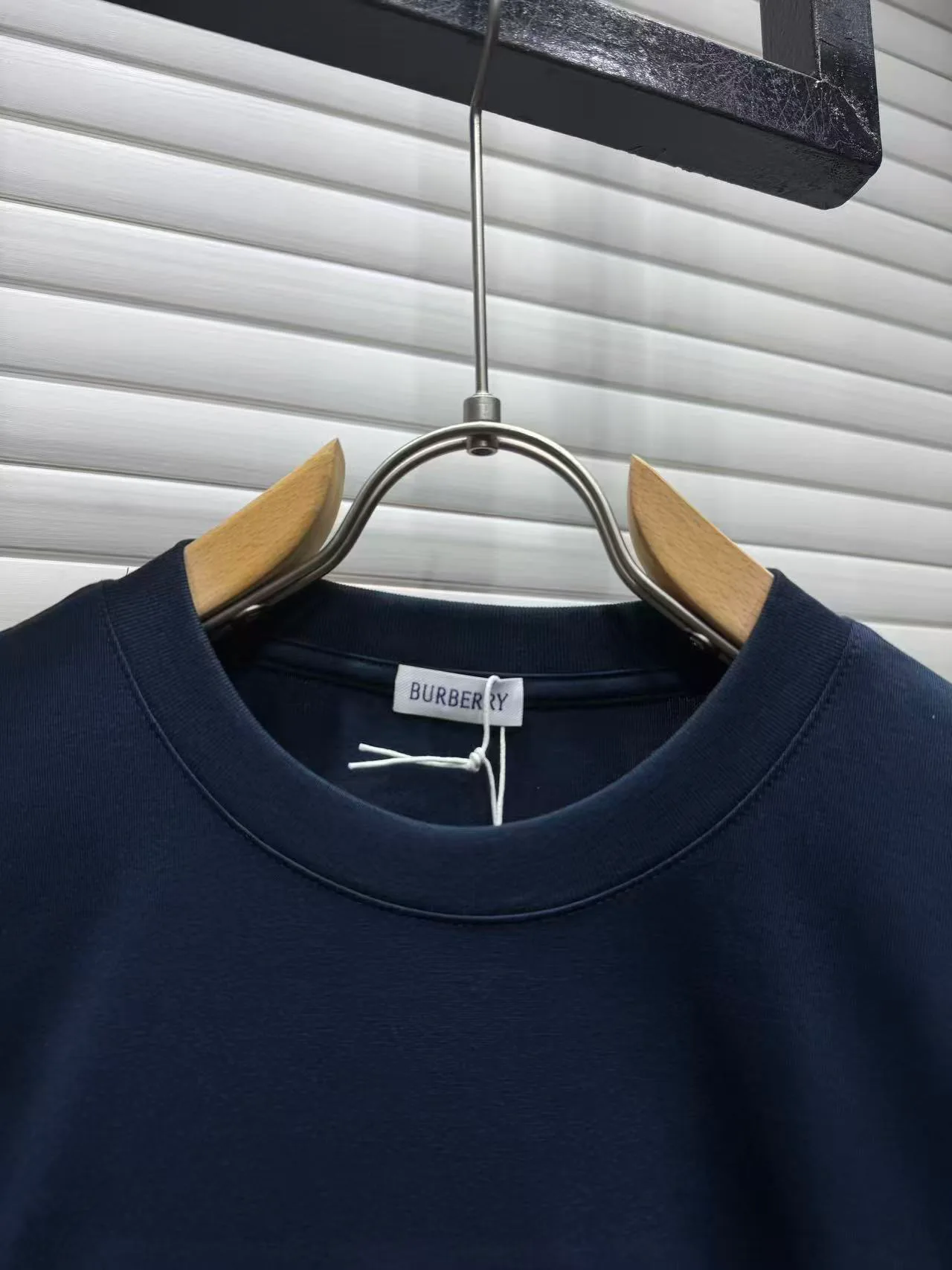 Футболки Женские Burberry 619128