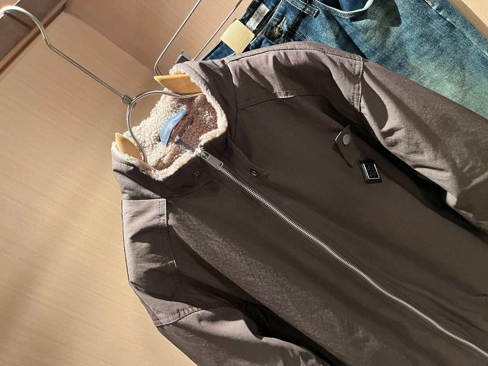 Куртки И Пуховики Мужские Louis Vuitton 798870