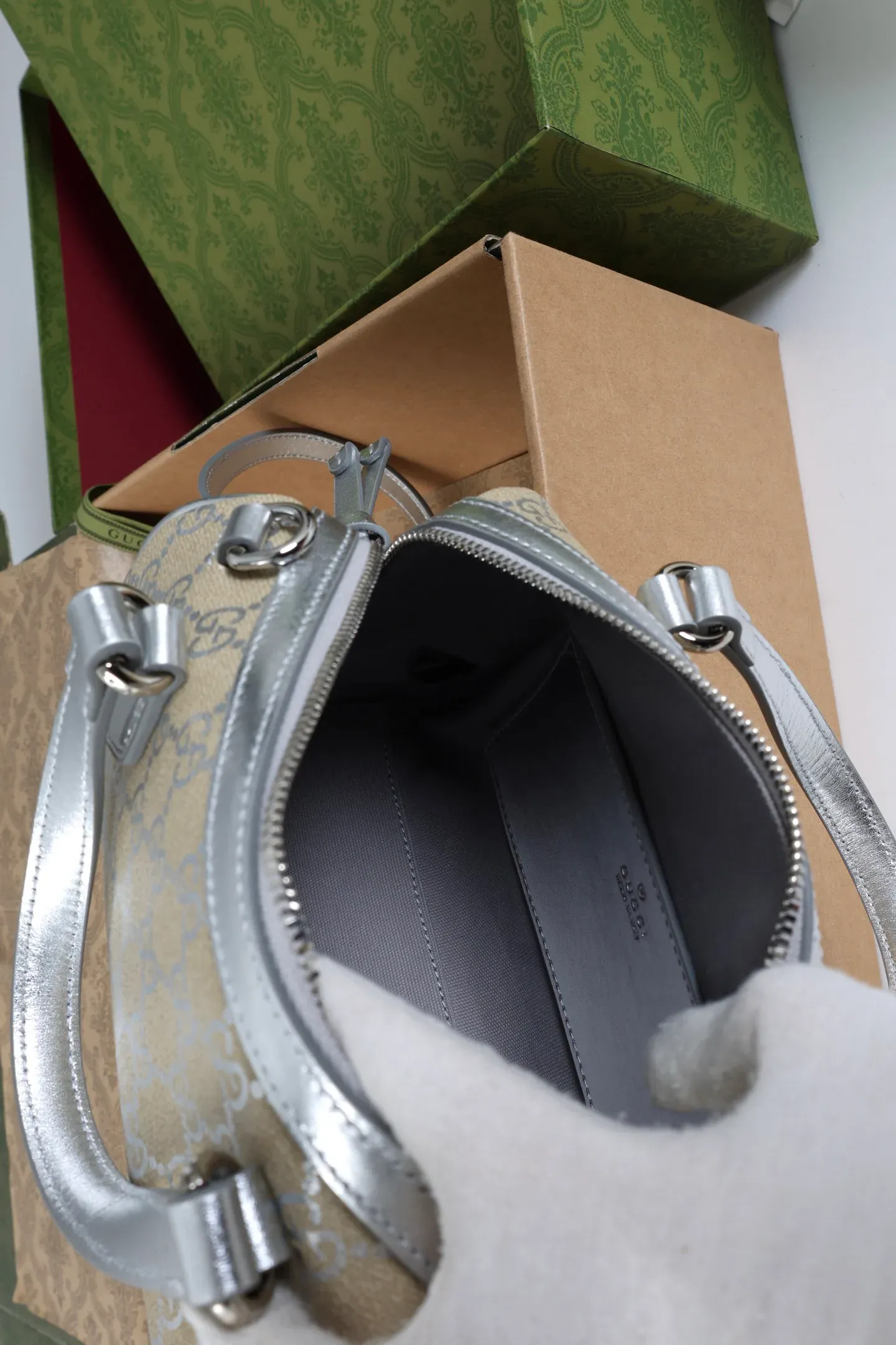 Классические Сумки Женские Gucci 2606362