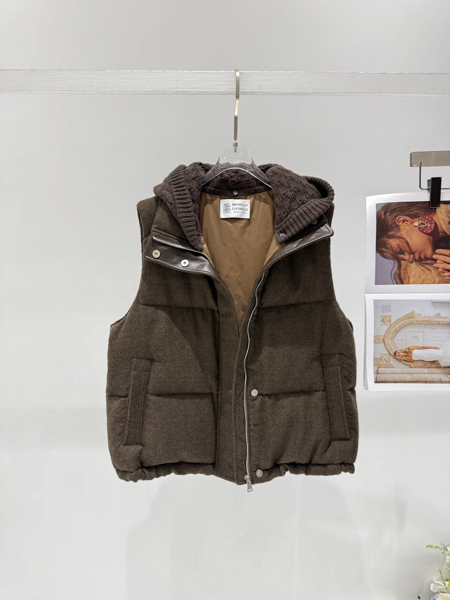 Жилеты Женские Brunello Cucinelli 18082102
