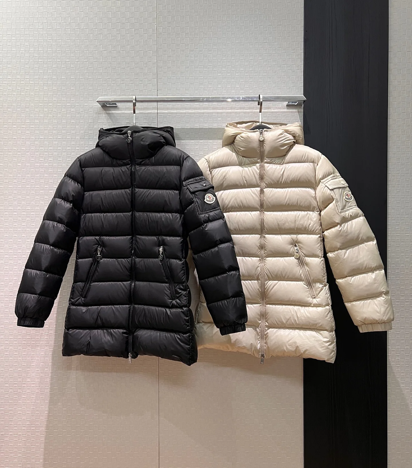 Куртки И Пуховики Женские Moncler 1693607